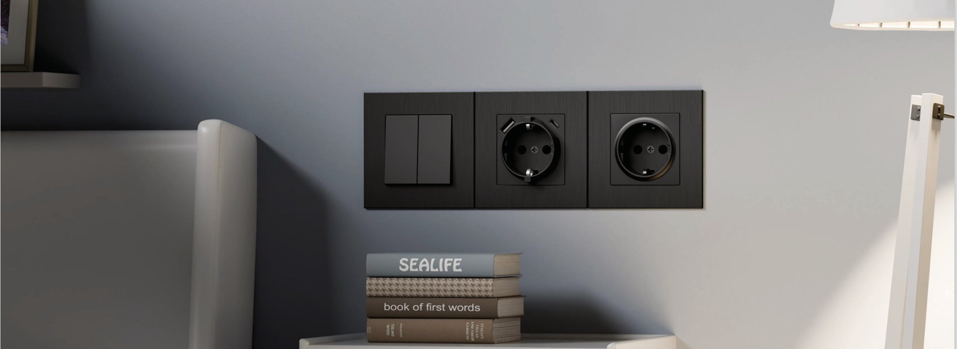 black and white bed linen