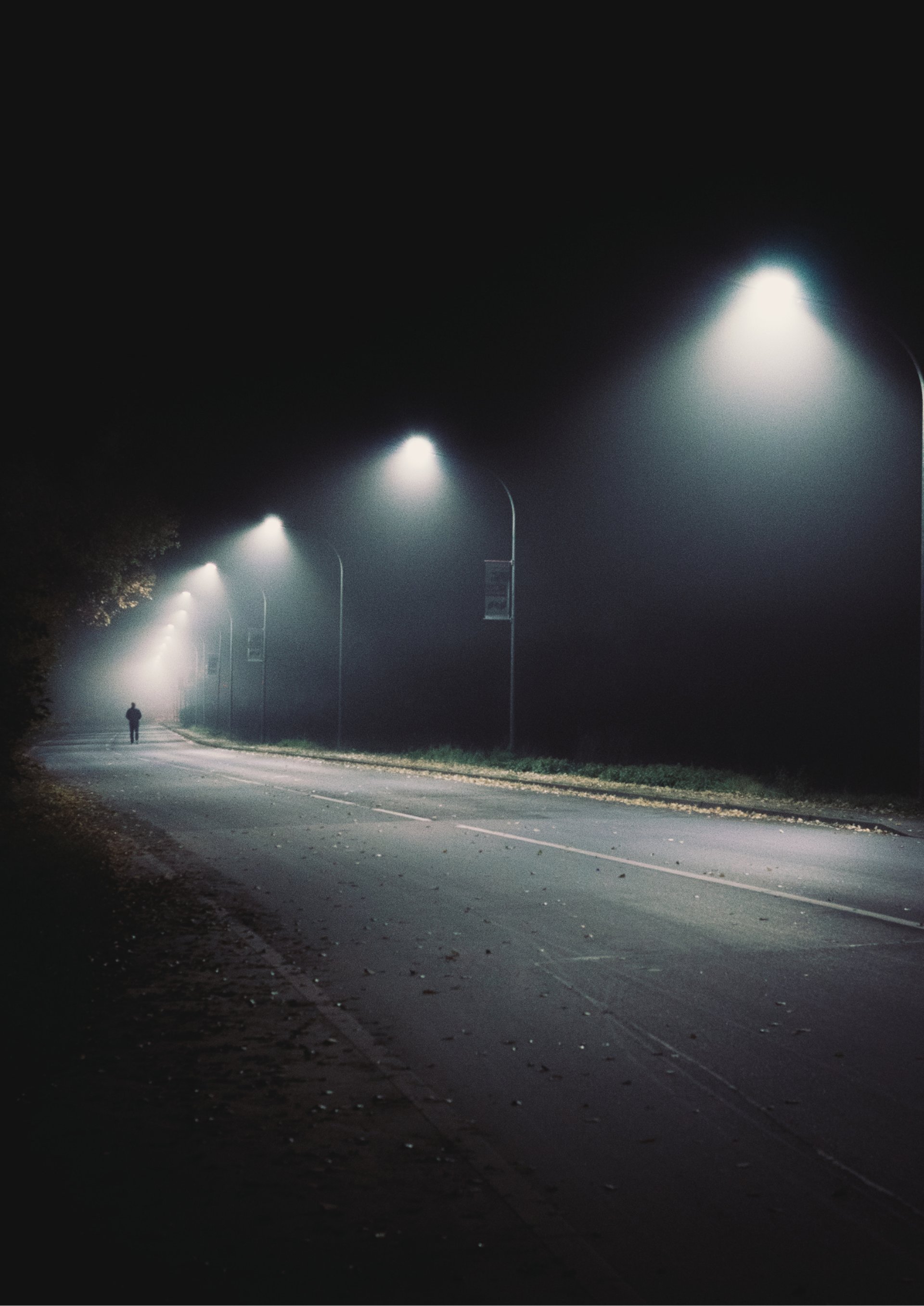 black and white bed linen