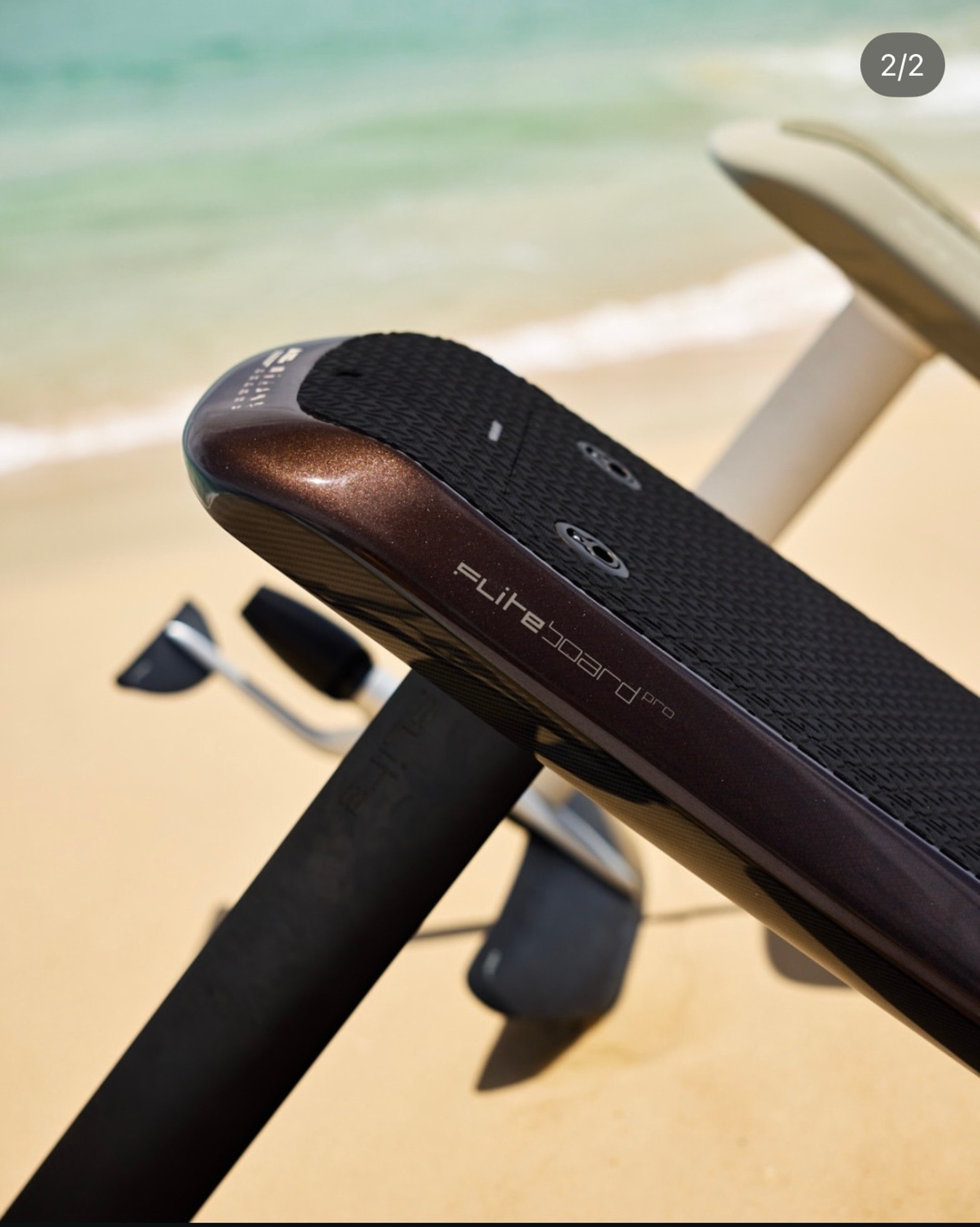 gray computer monitor