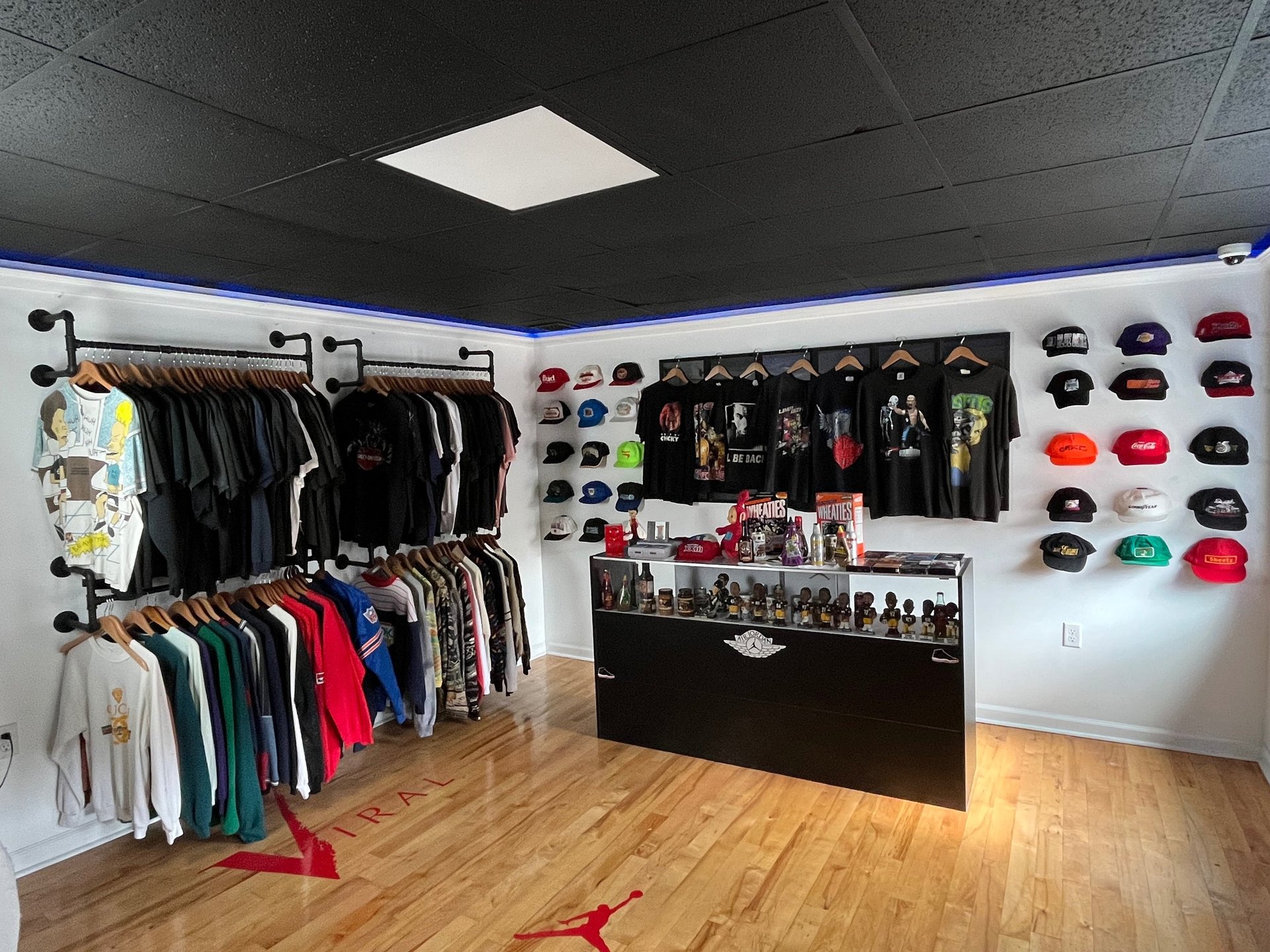 black and brown leather padded tub sofa