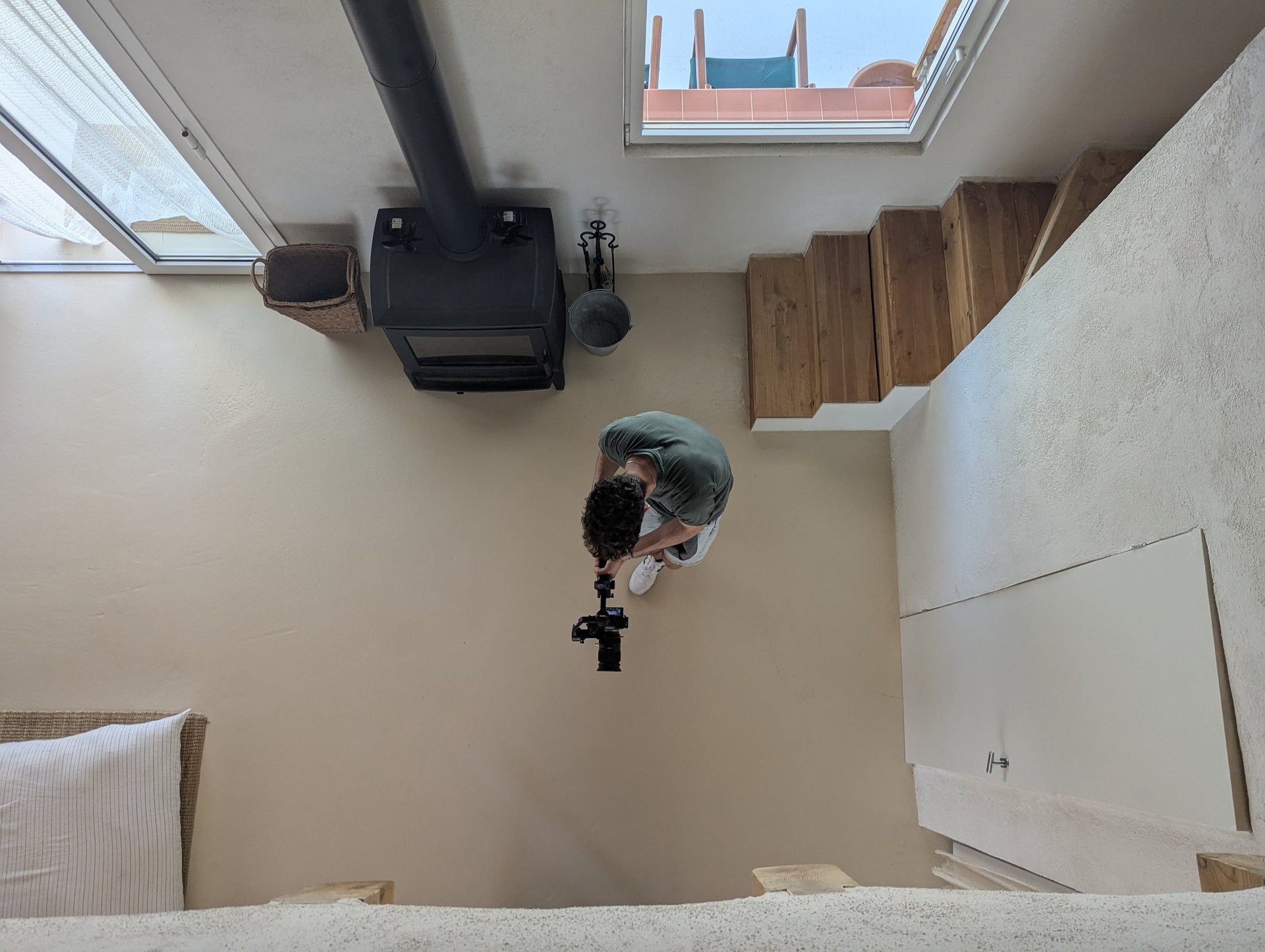 blue and white smoke illustration