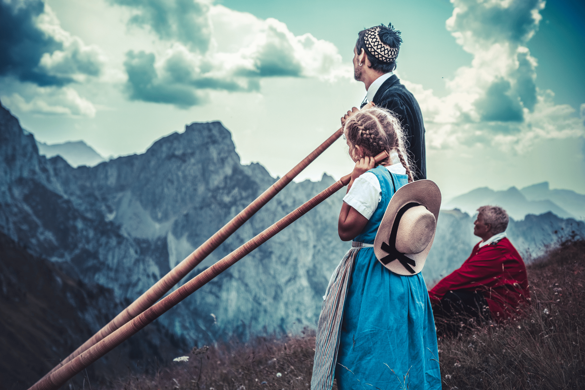 black and white bed linen