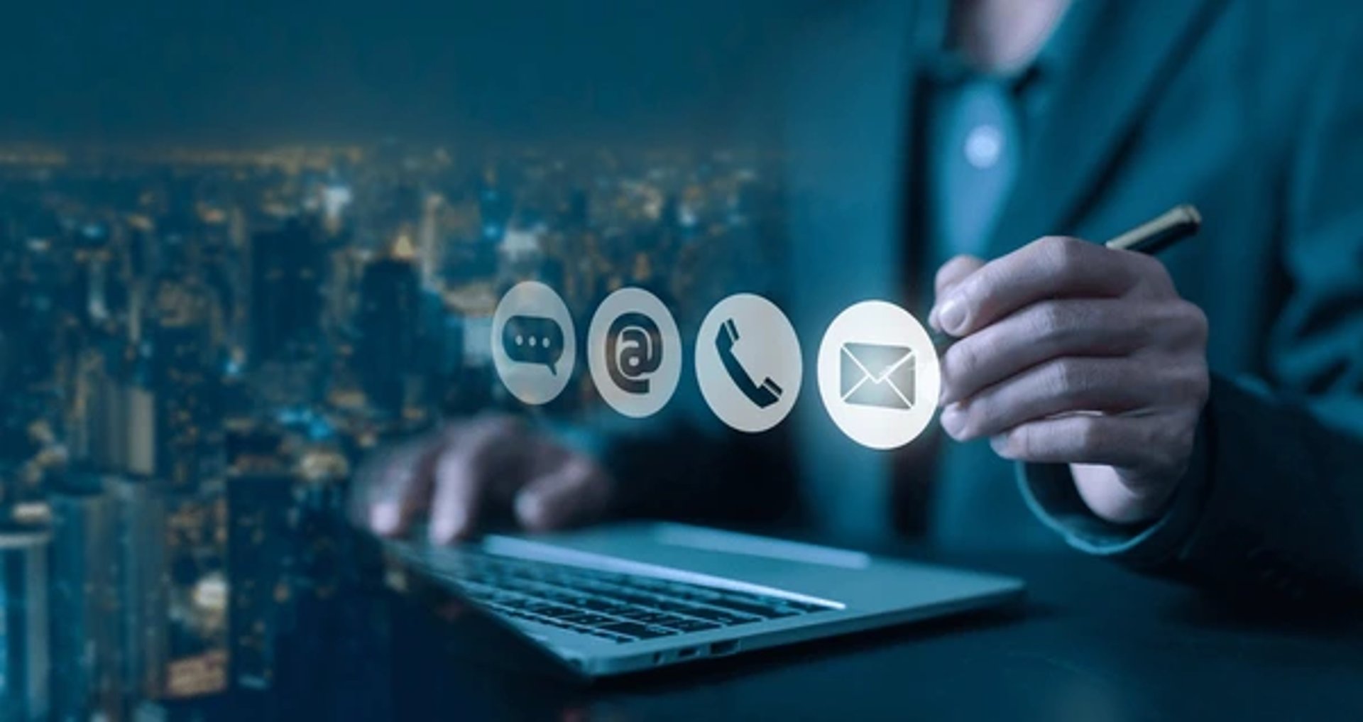 gray computer monitor