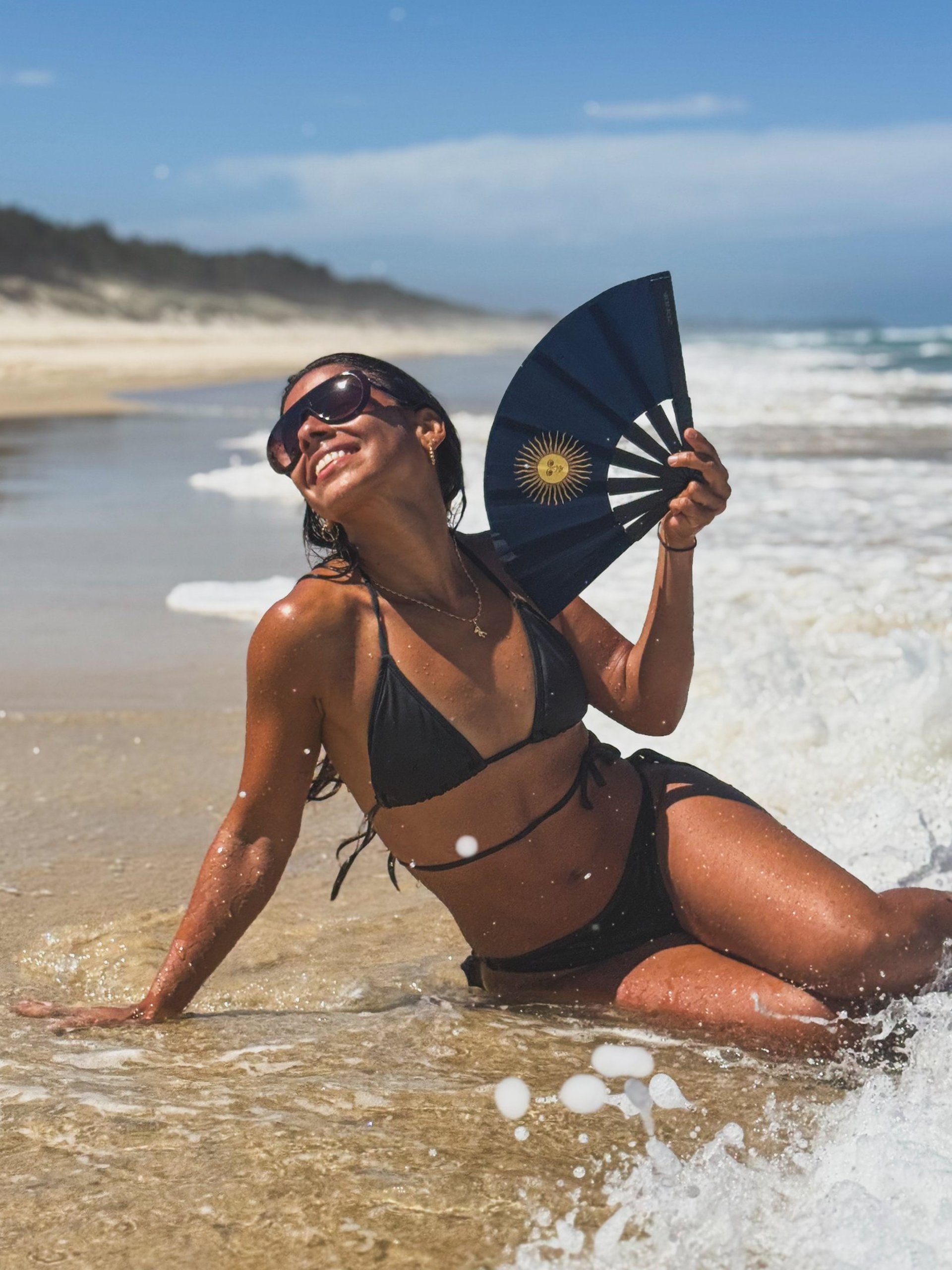 Seascape of the ocean foam