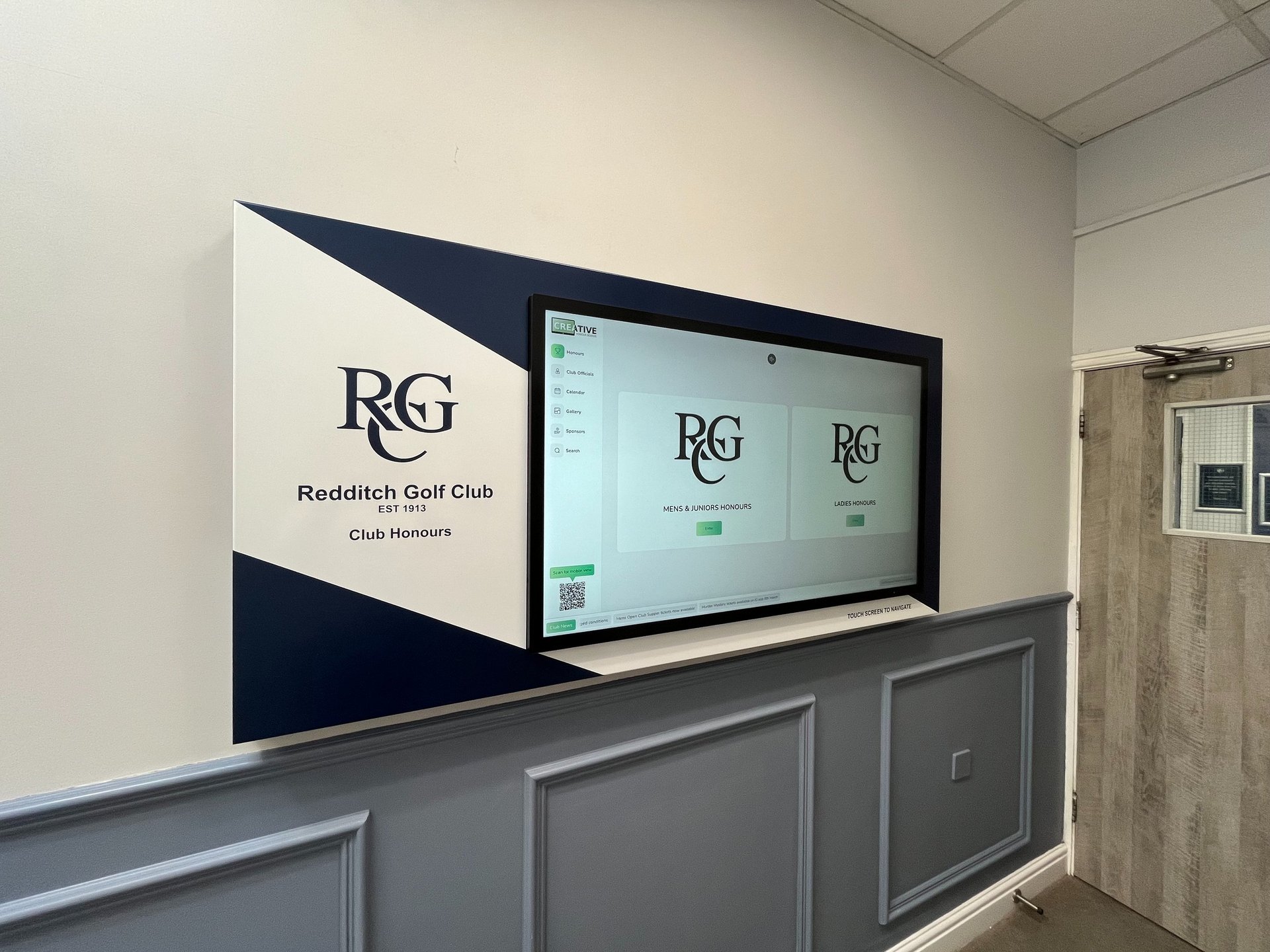 black and white bed linen