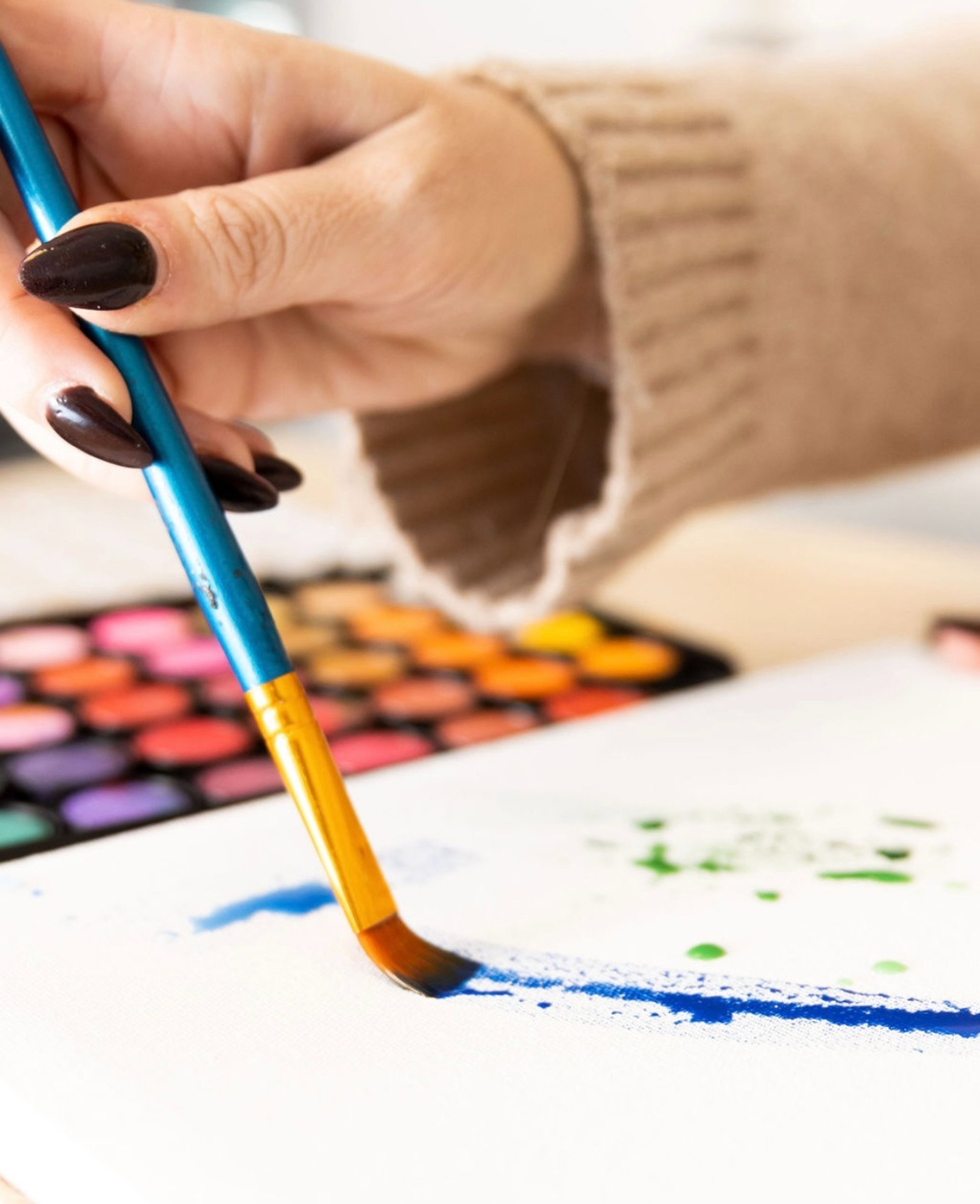 black and brown leather padded tub sofa
