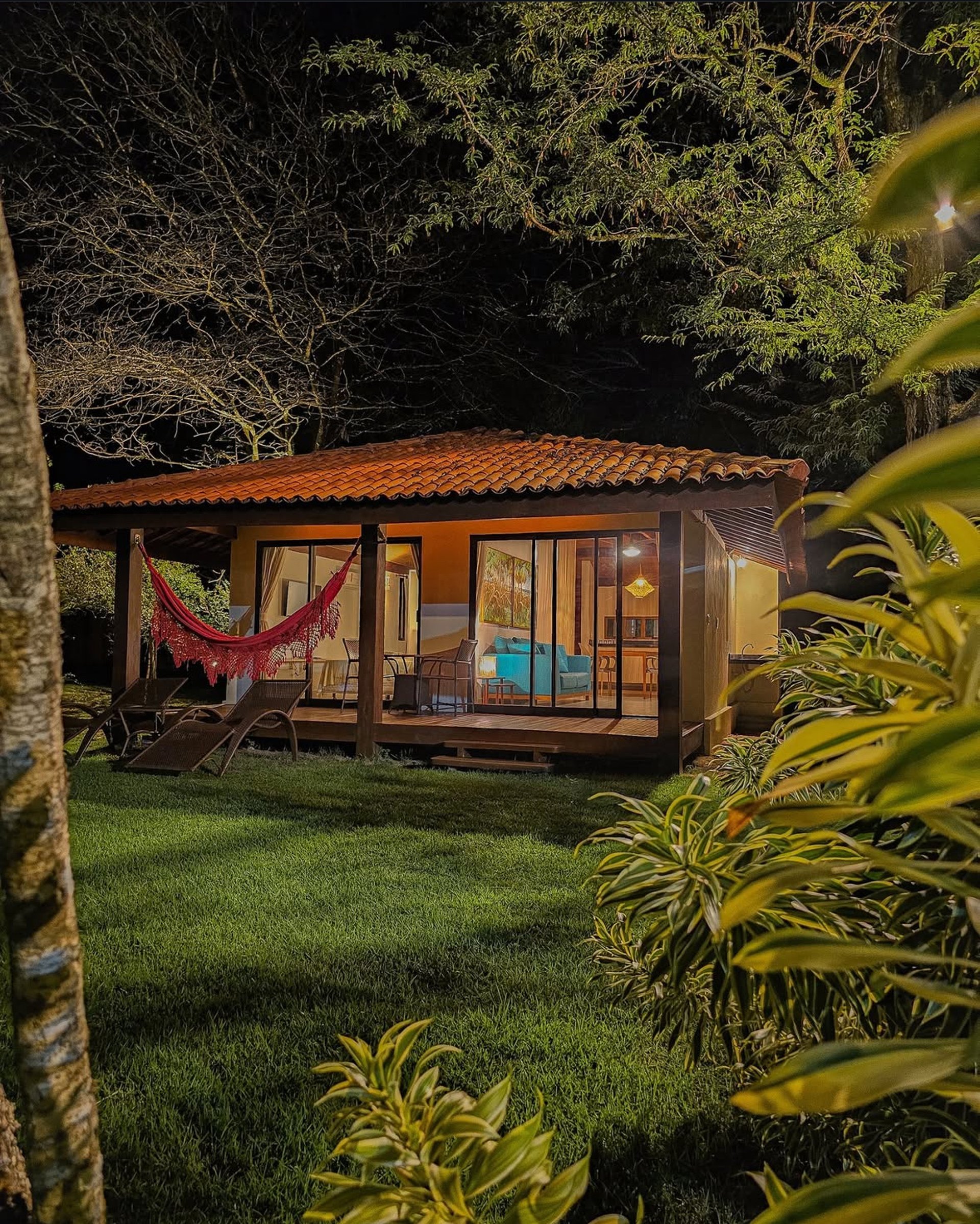 black and brown leather padded tub sofa