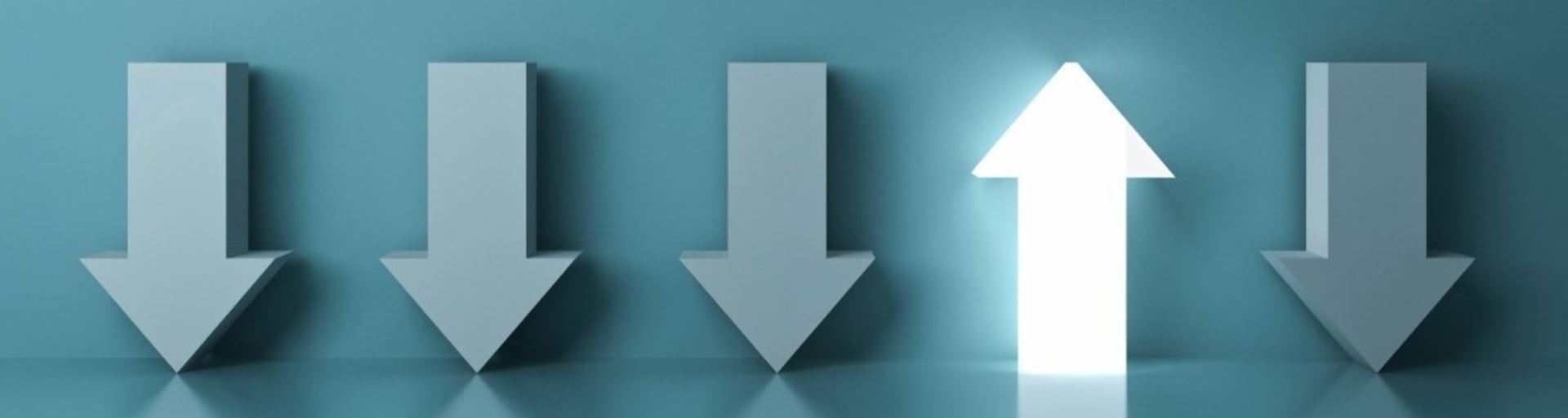 Abstract arrows graphic symbolising positive business direction and aftermarket consulting strategies for SMEs