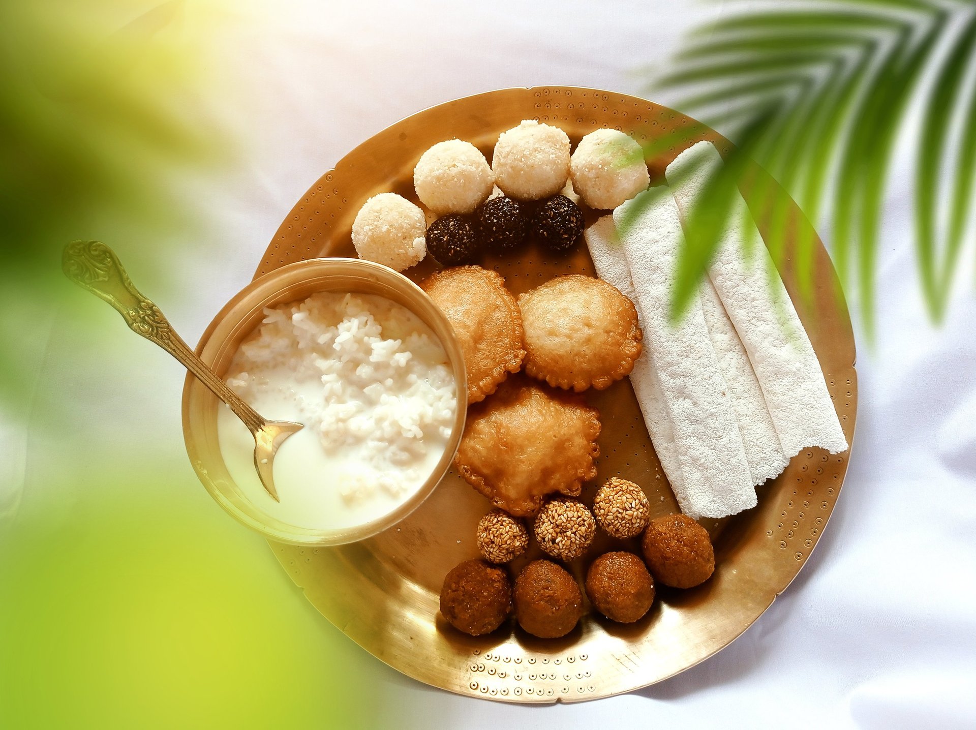 Plate of assamese food ; Buy assamese food online,buy assaemse sweets; bihu;bihu sweets