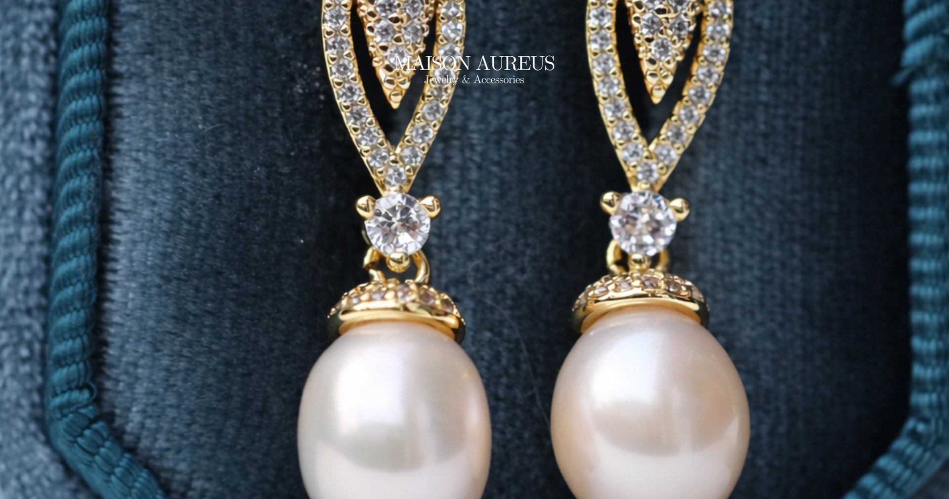 Collection Mermaid Maison Aureus – bijoux en plaqué or 18K avec perles d’eau douce naturelles, ambiance marine élégante