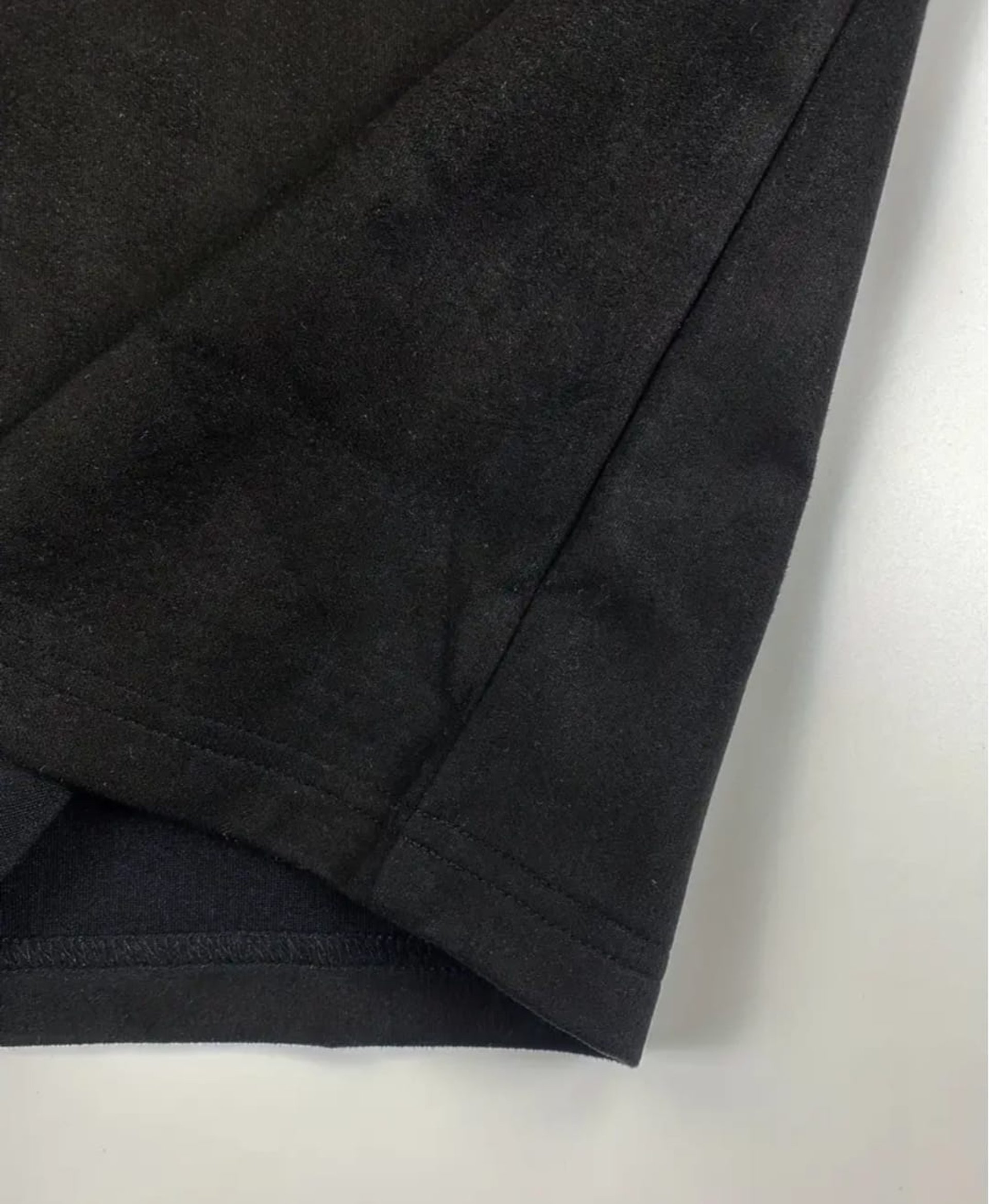 black and white bed linen