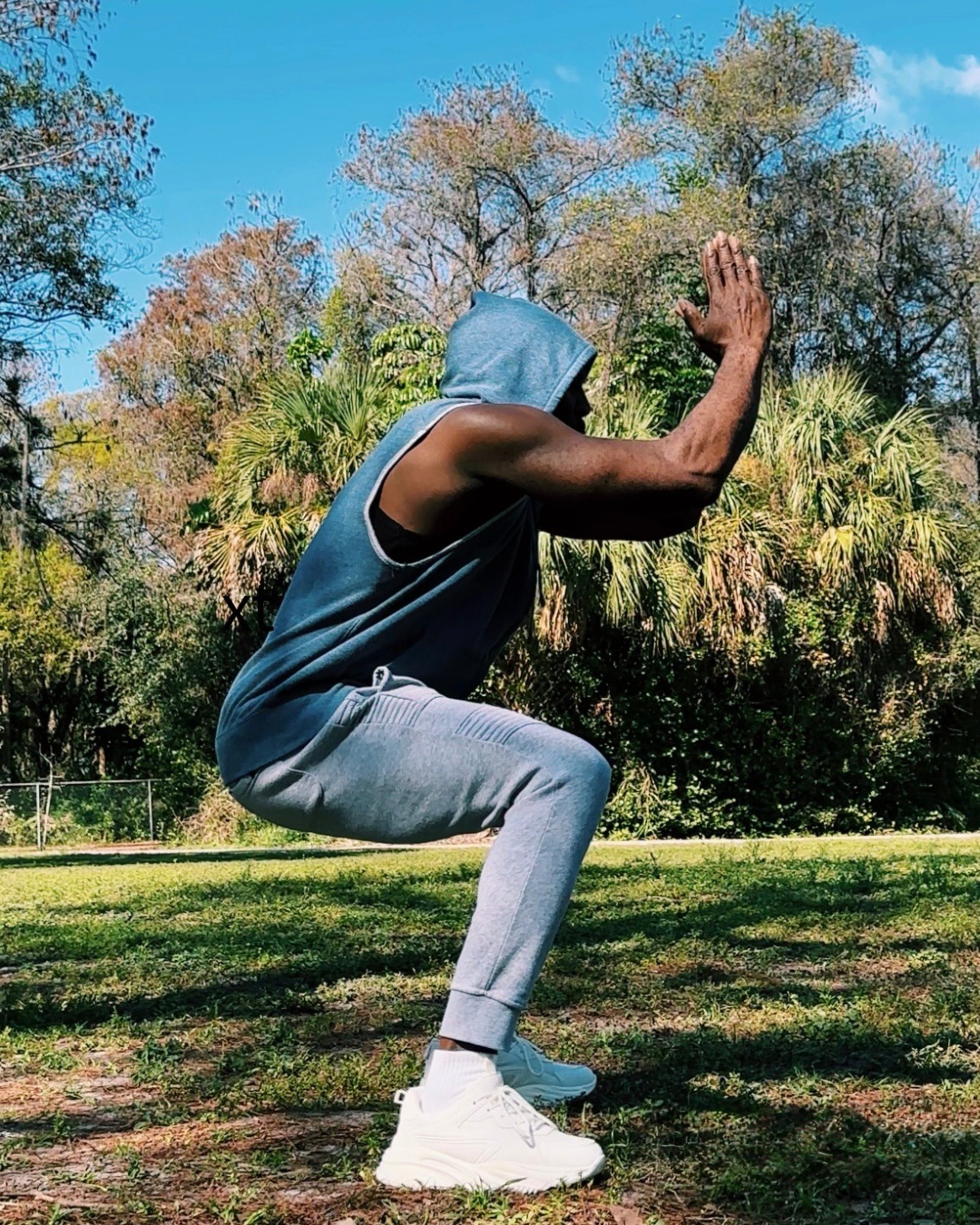woman wearing black sports bra