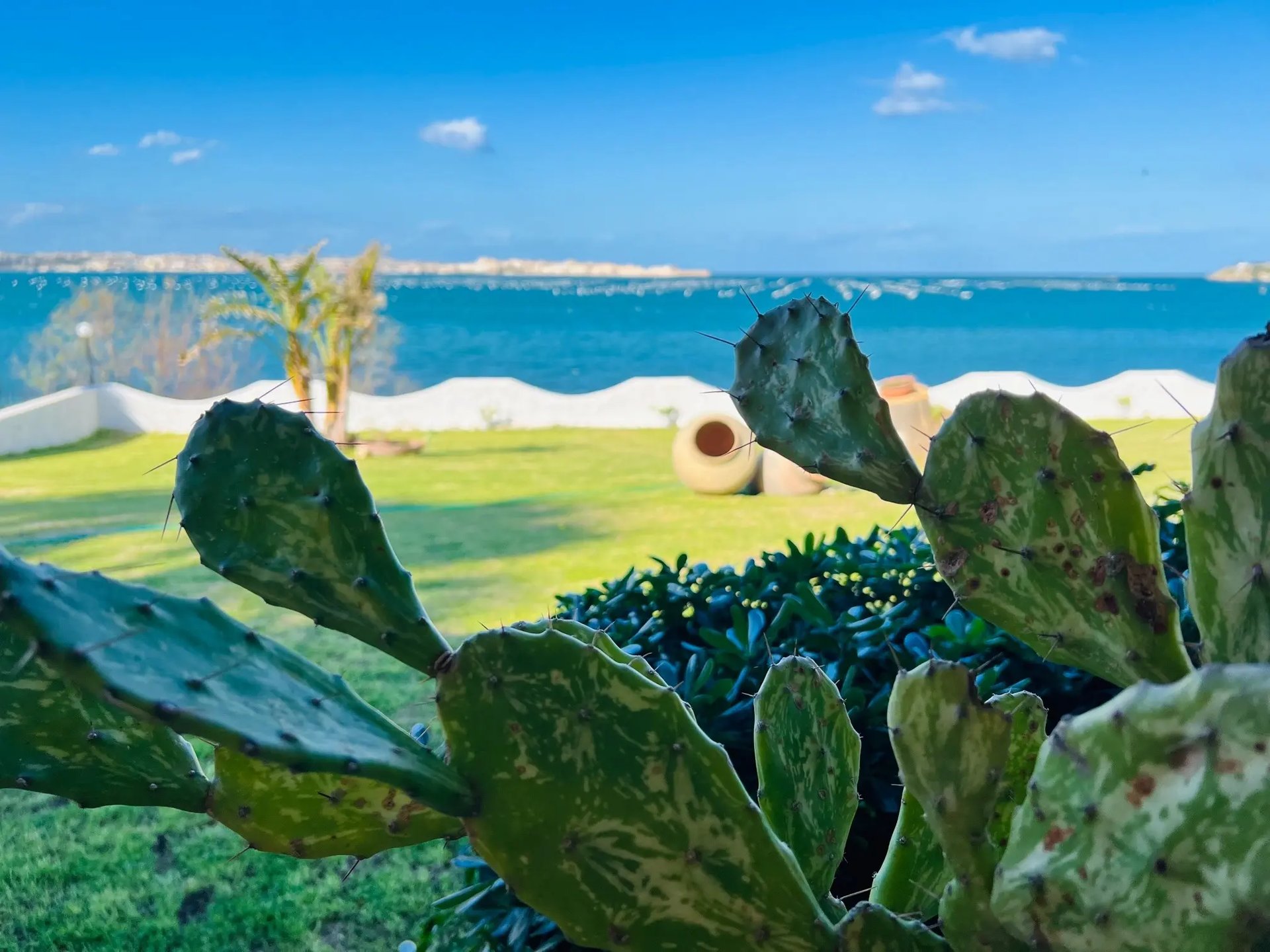 Luxury villa incanto on the sea by the sea in Sicily with private infinity pool
