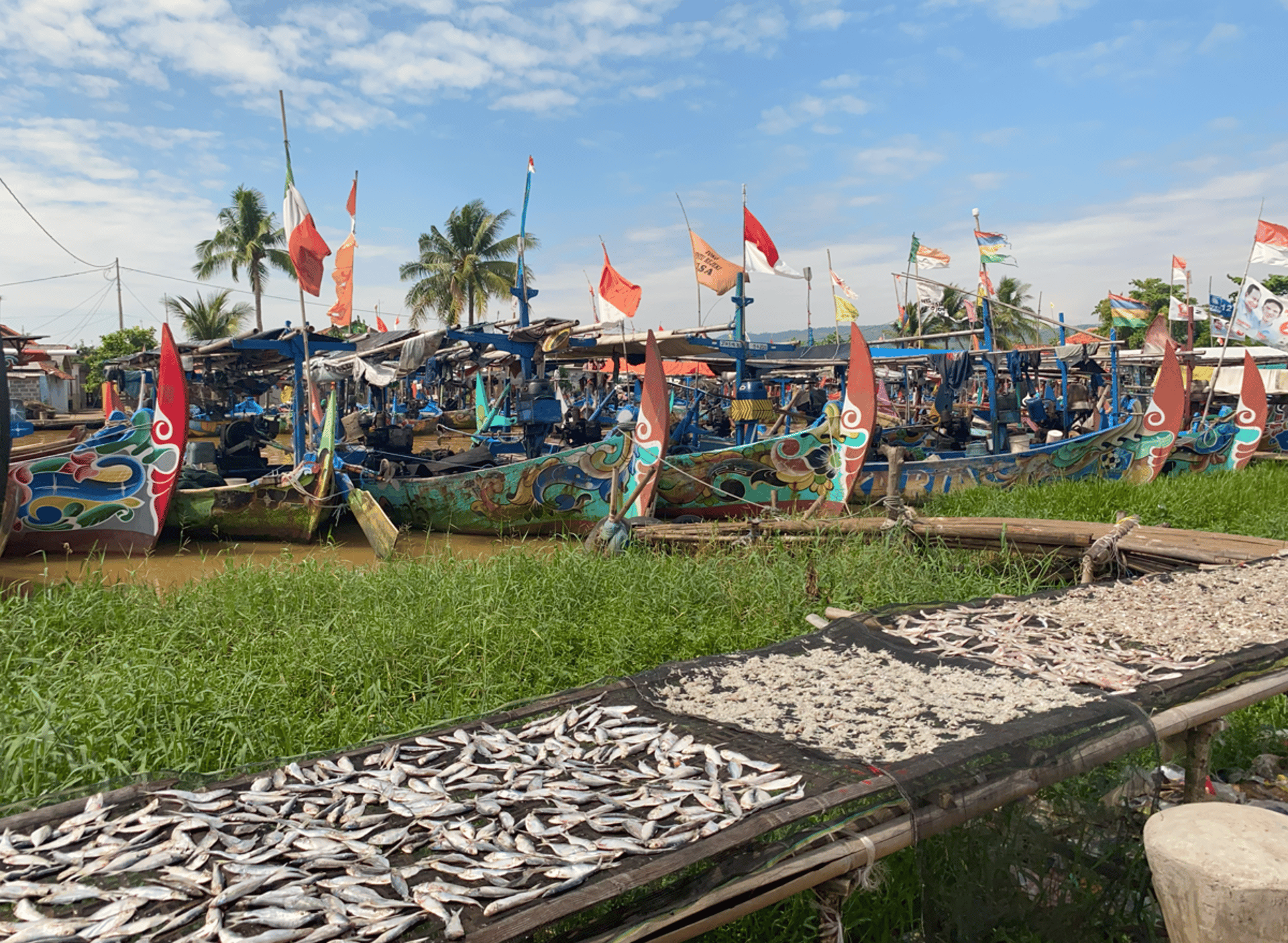 black and brown leather padded tub sofa