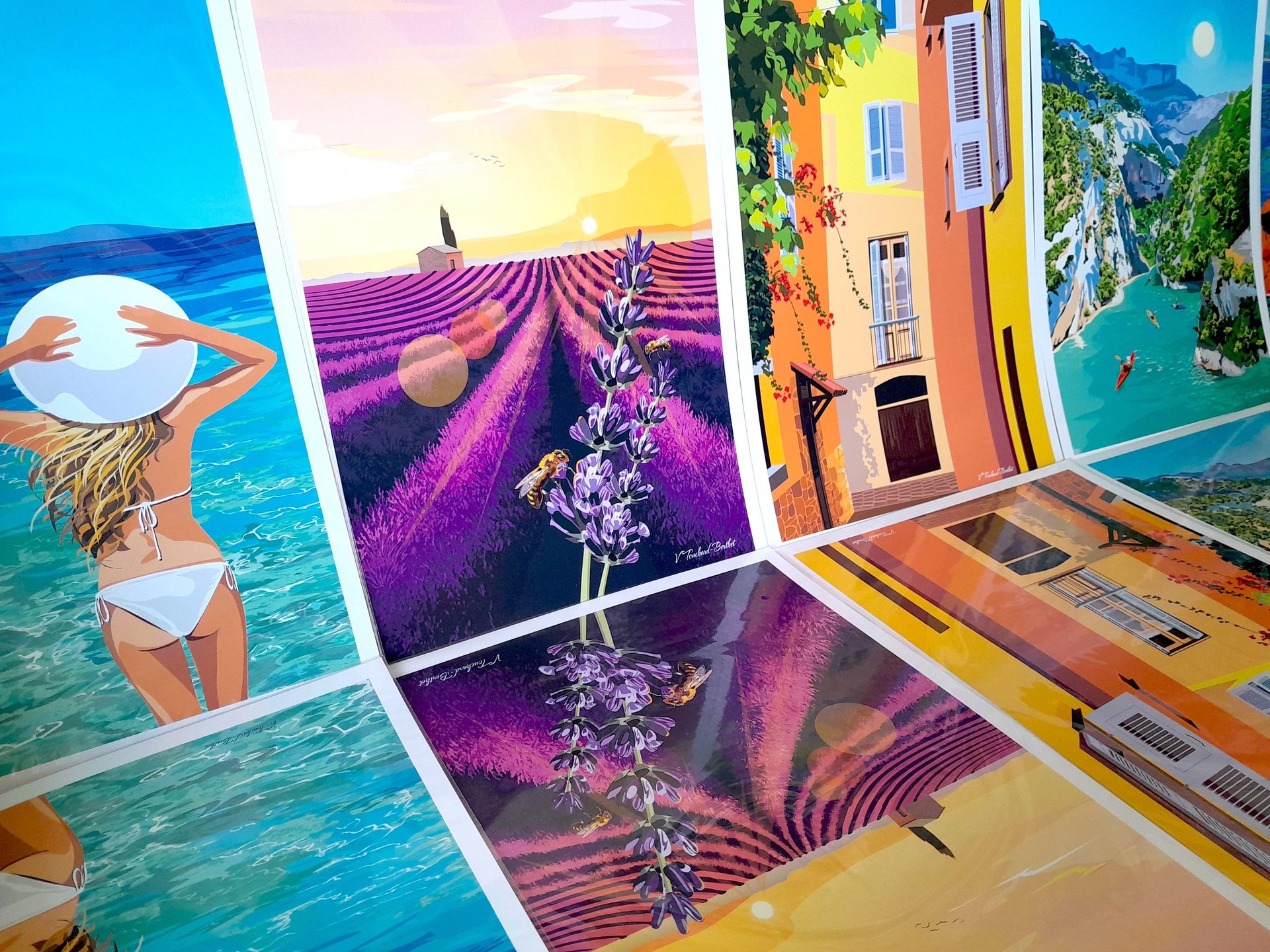 Affiches colorées de paysages de Provence. Champs de lavandes, ruelle ocre, Gorges du Verdon, plage.