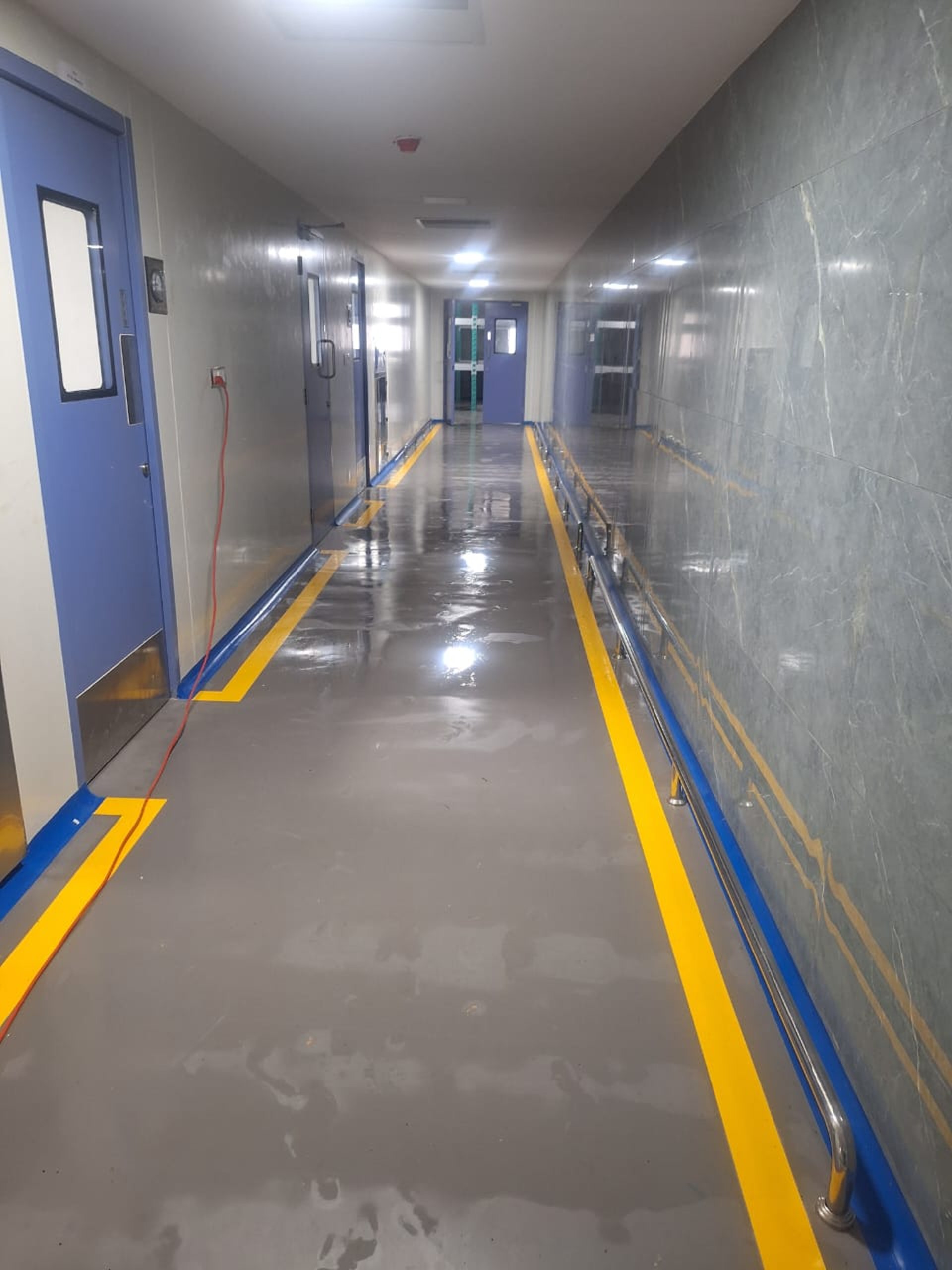 black and brown leather padded tub sofa