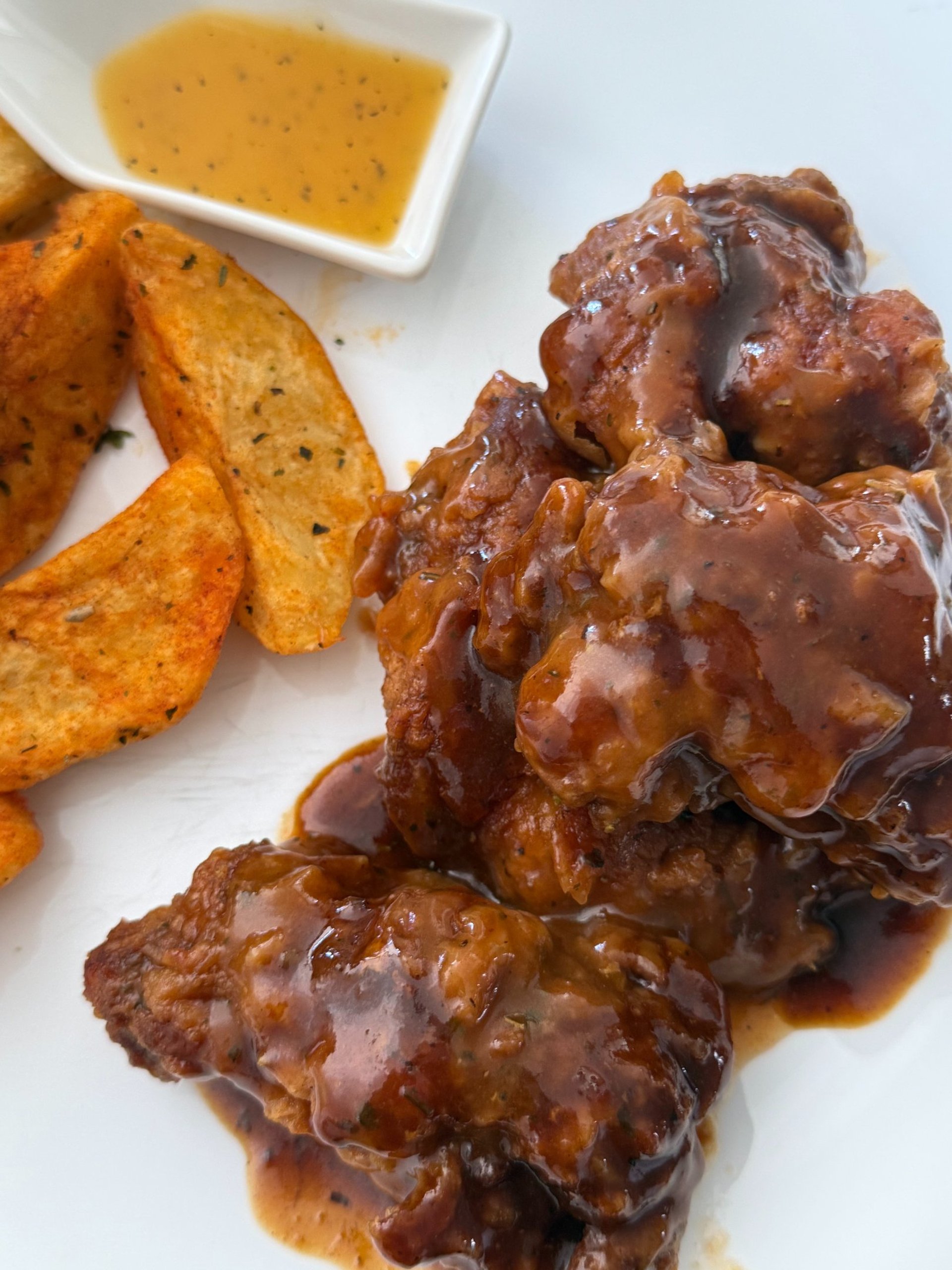 Receta de alitas con salsa de maracuyá de la línea HORECA