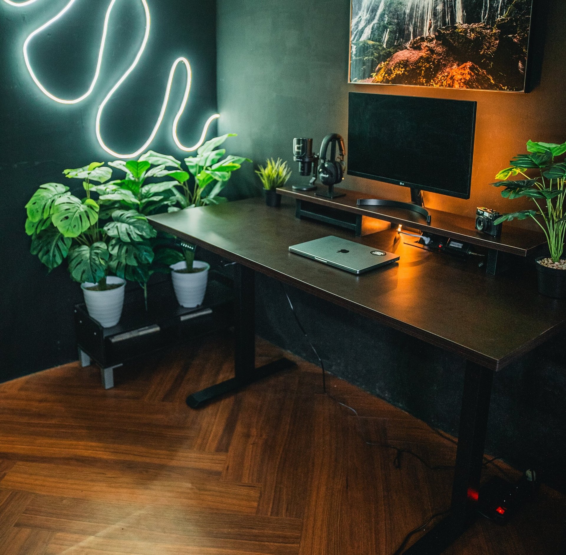 black blue and yellow textile