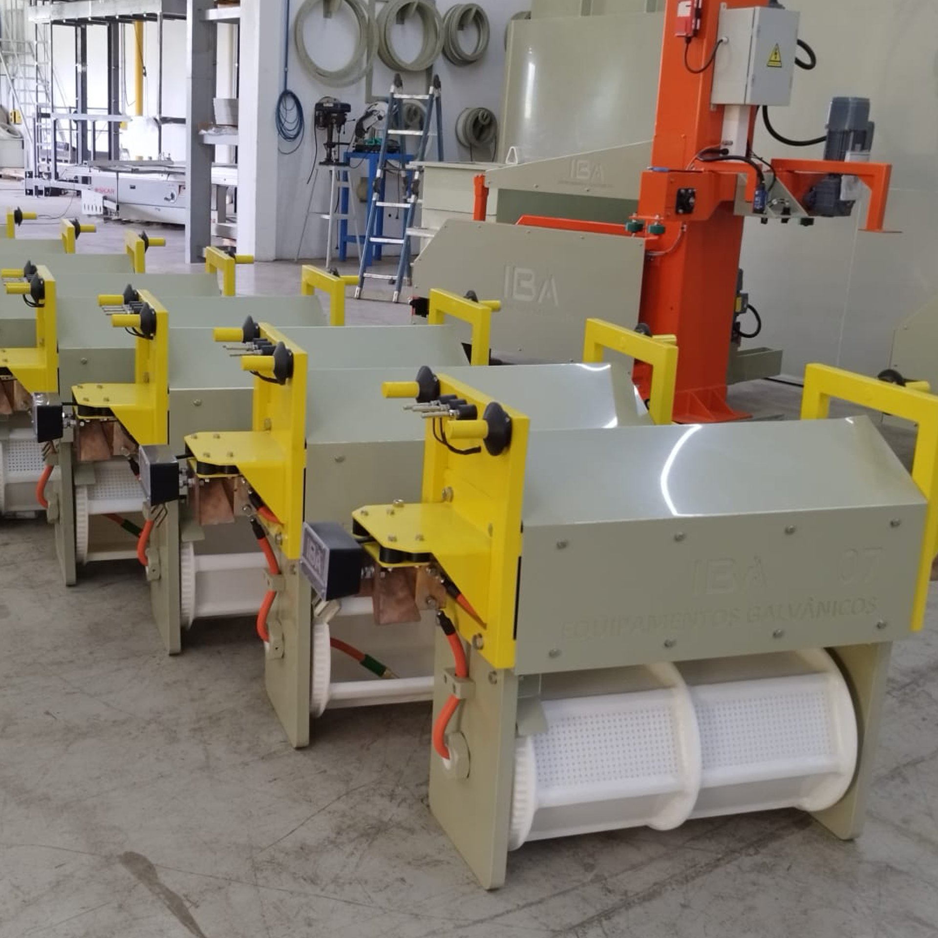 an abstract photo of a curved building with a blue sky in the background
