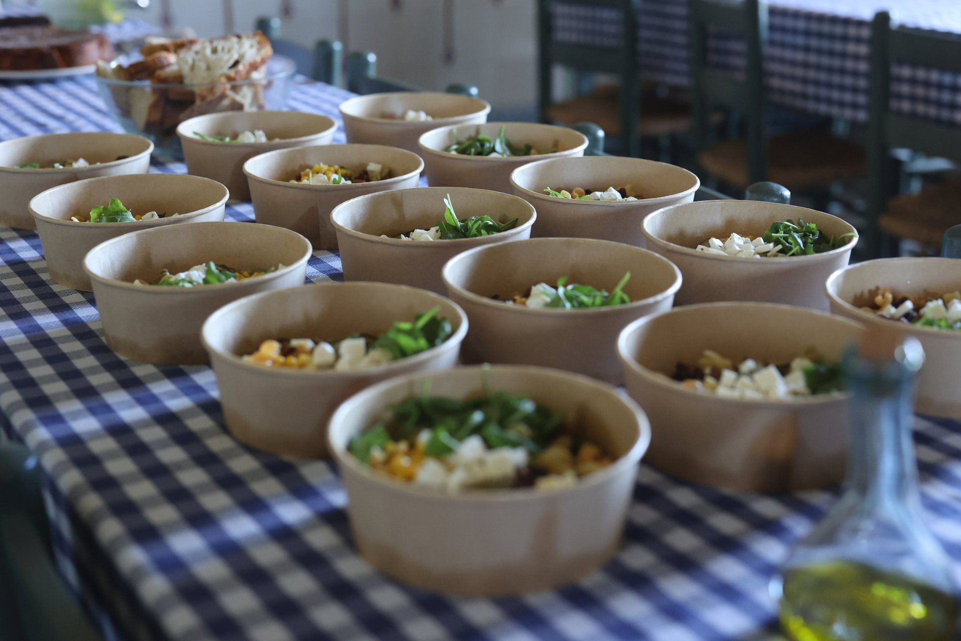 black and white bed linen