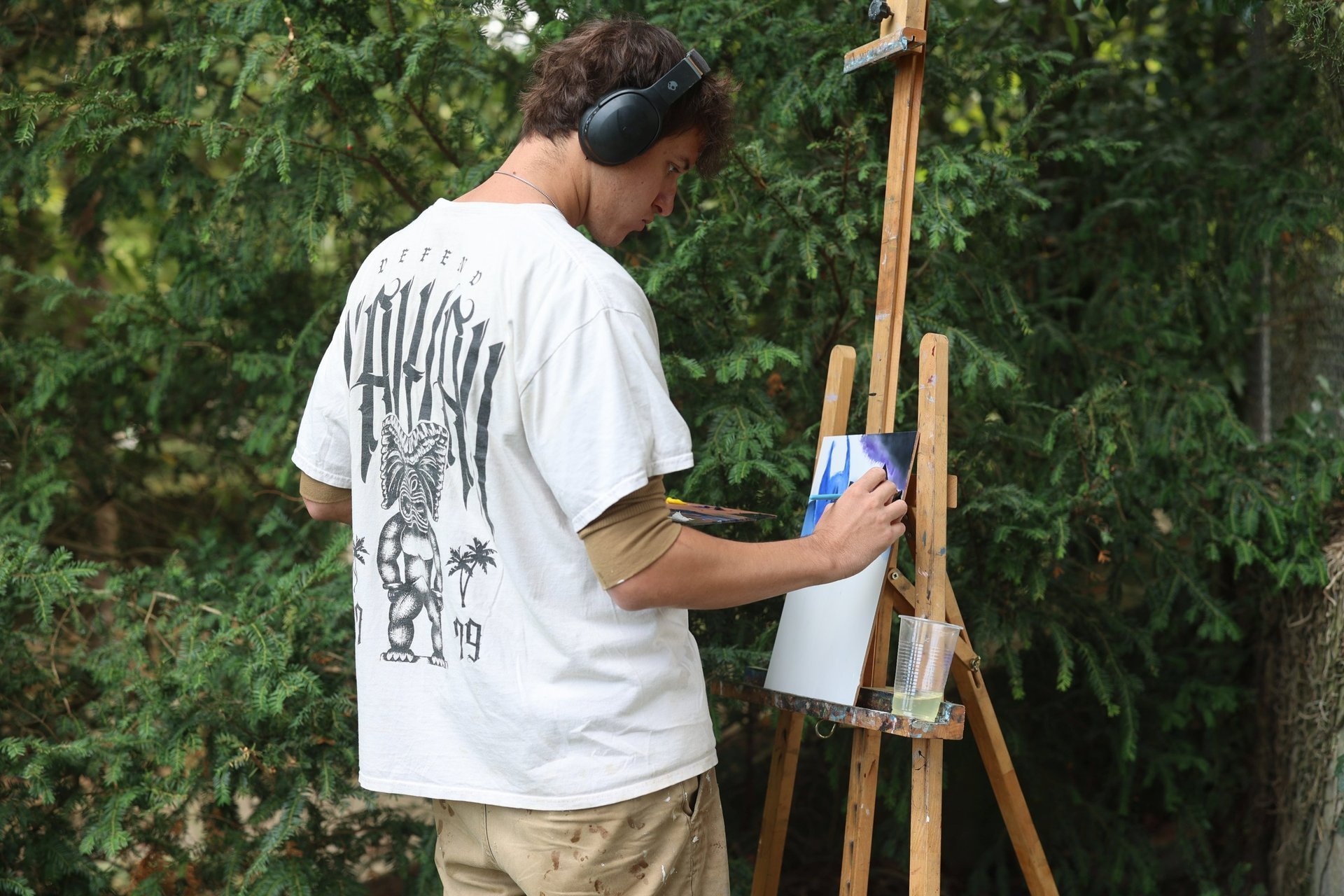 black and white bed linen