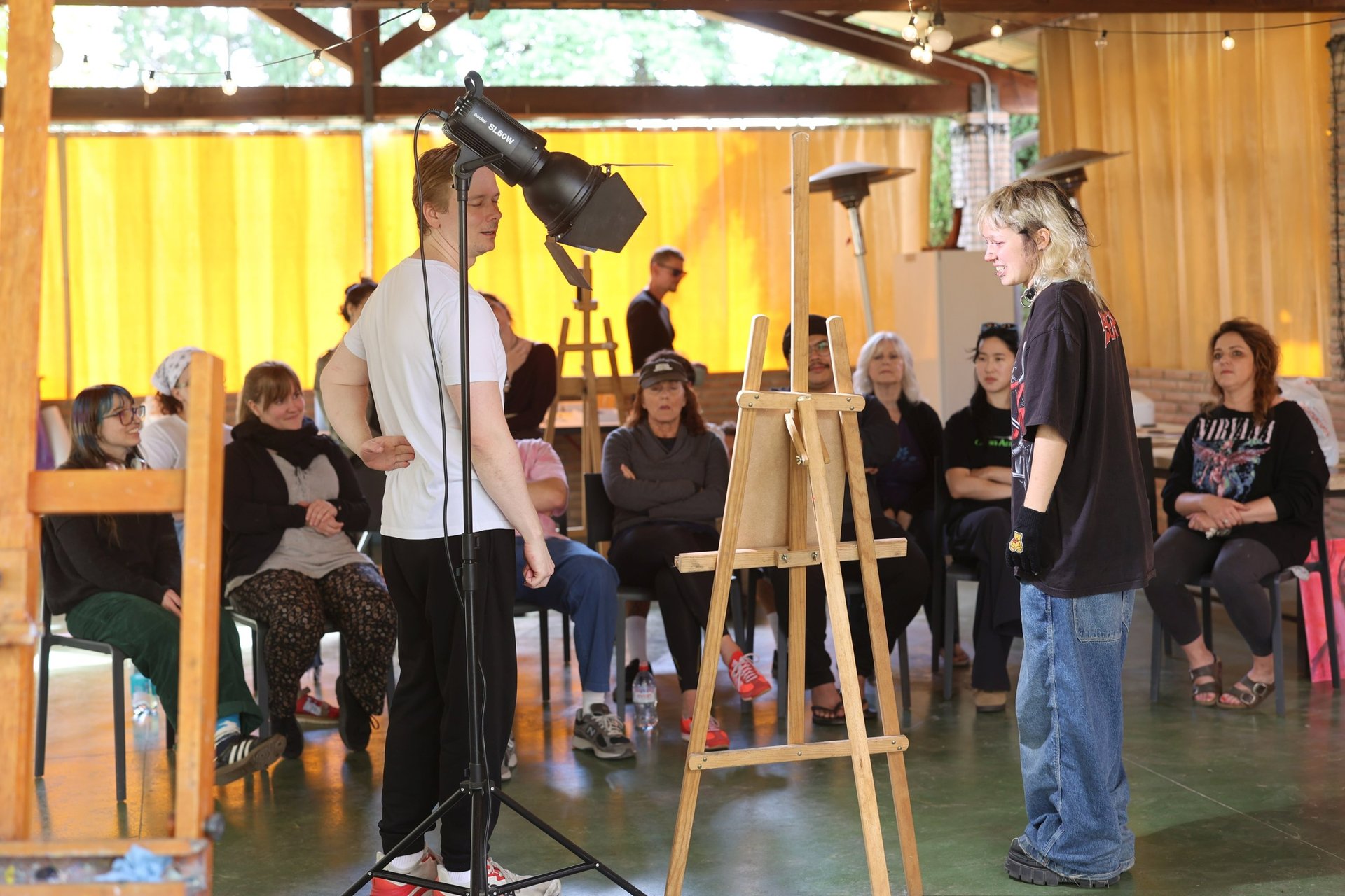 black and white bed linen