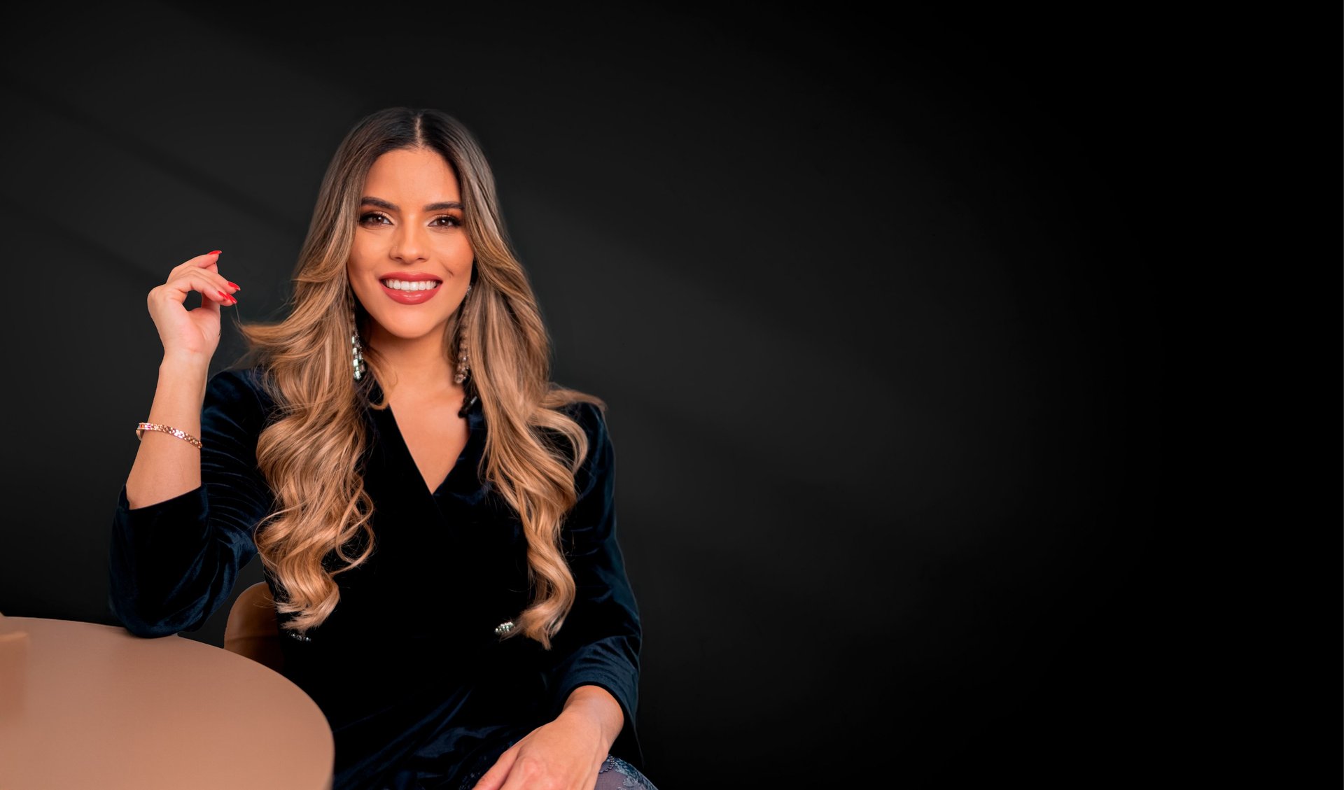 black and brown leather padded tub sofa