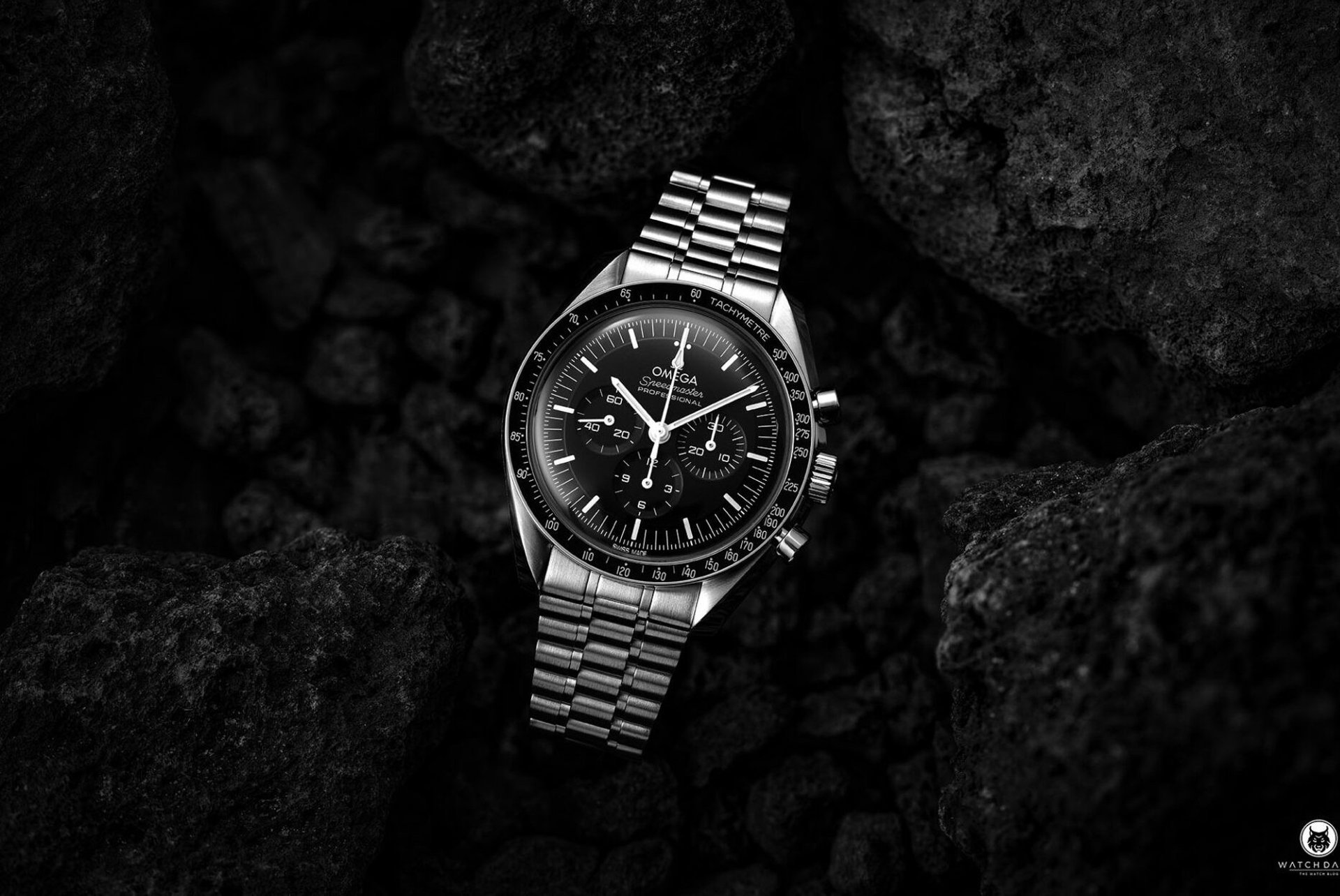 a close up of a speedometer