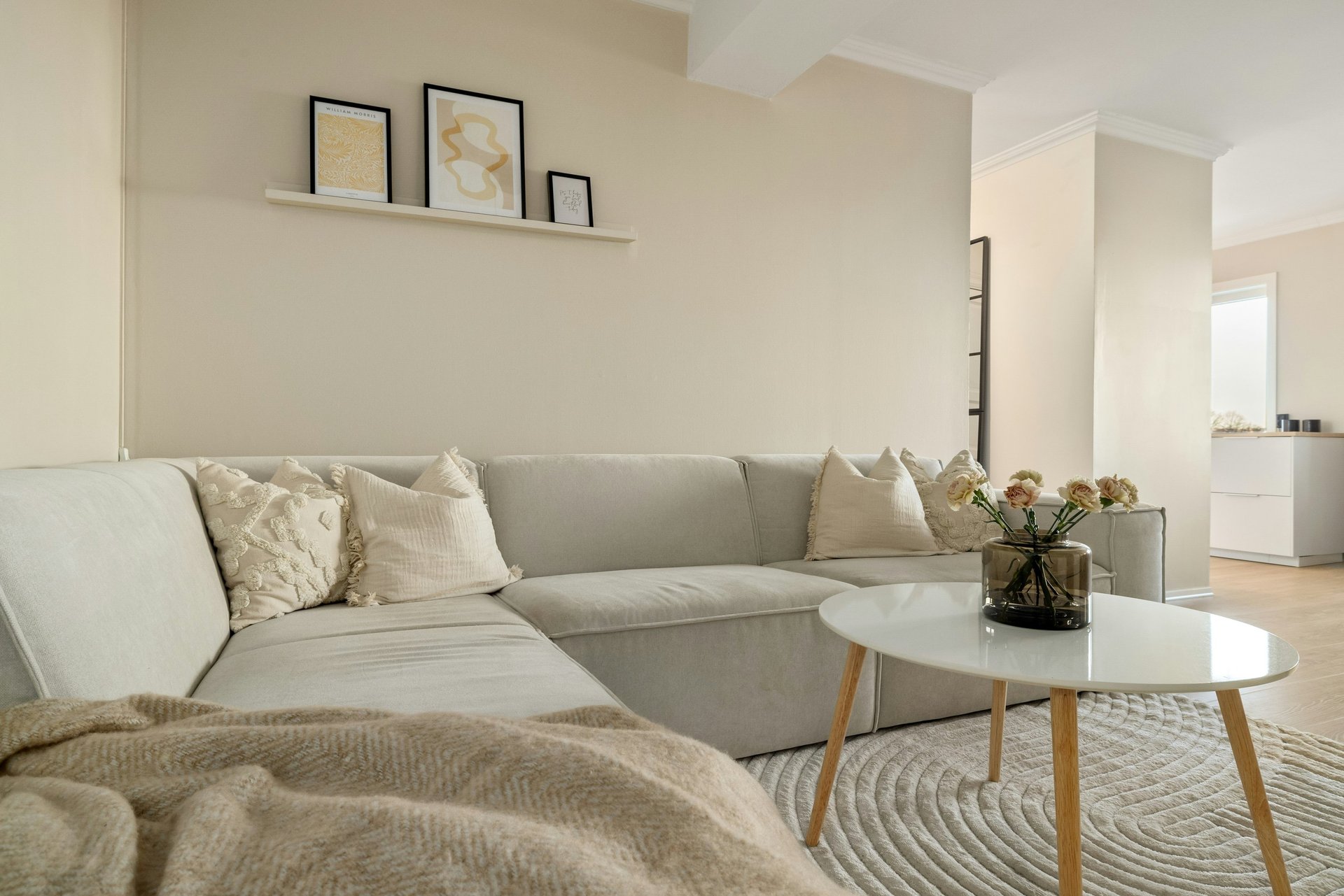 black and brown leather padded tub sofa