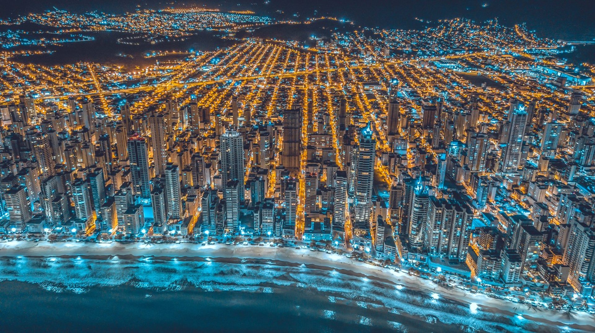 blue sea under blue sky during daytime