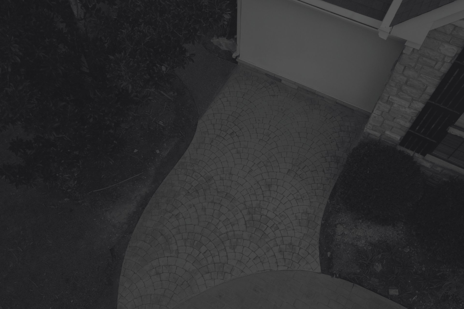 black and white bed linen