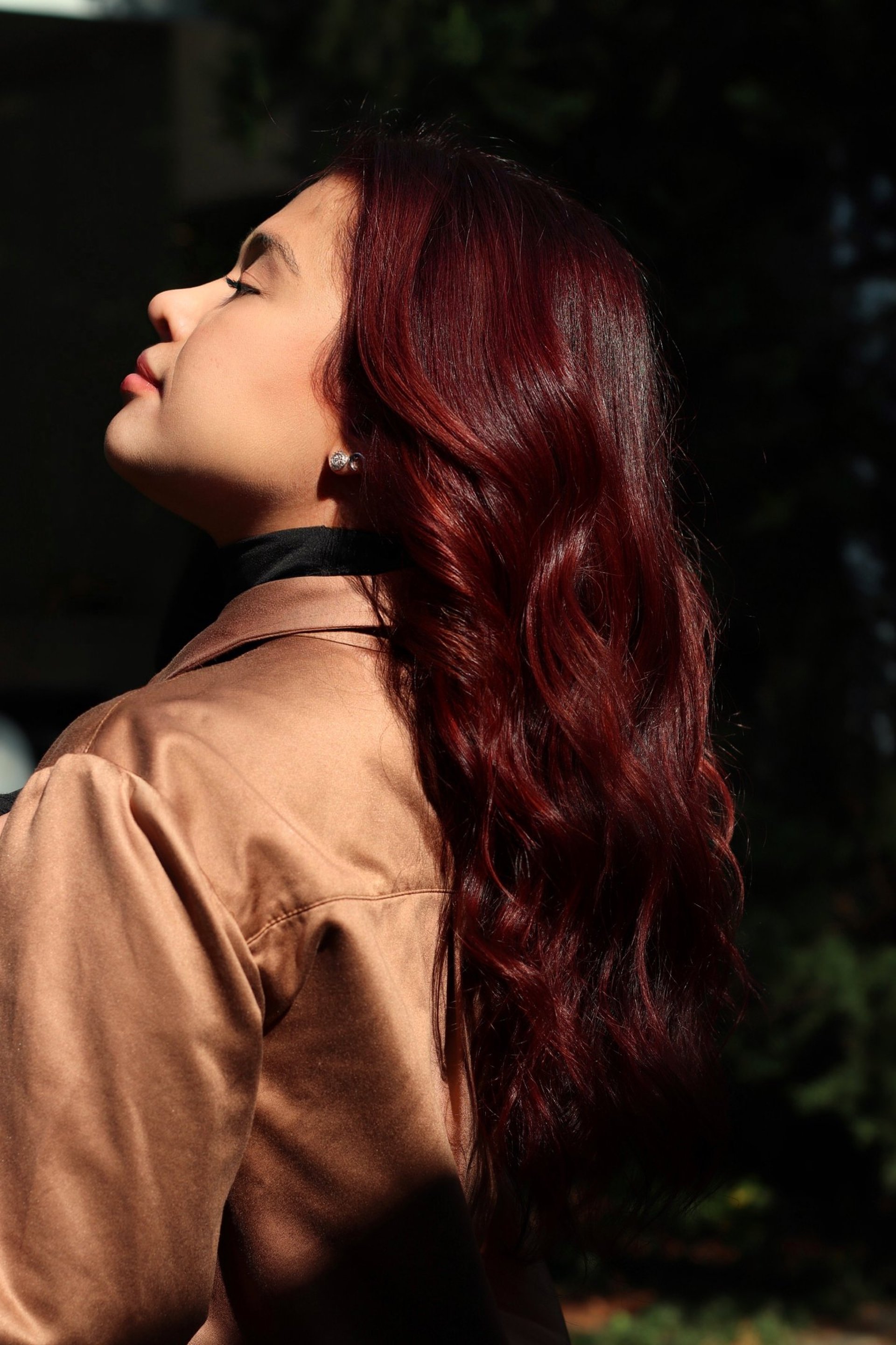 black and brown leather padded tub sofa