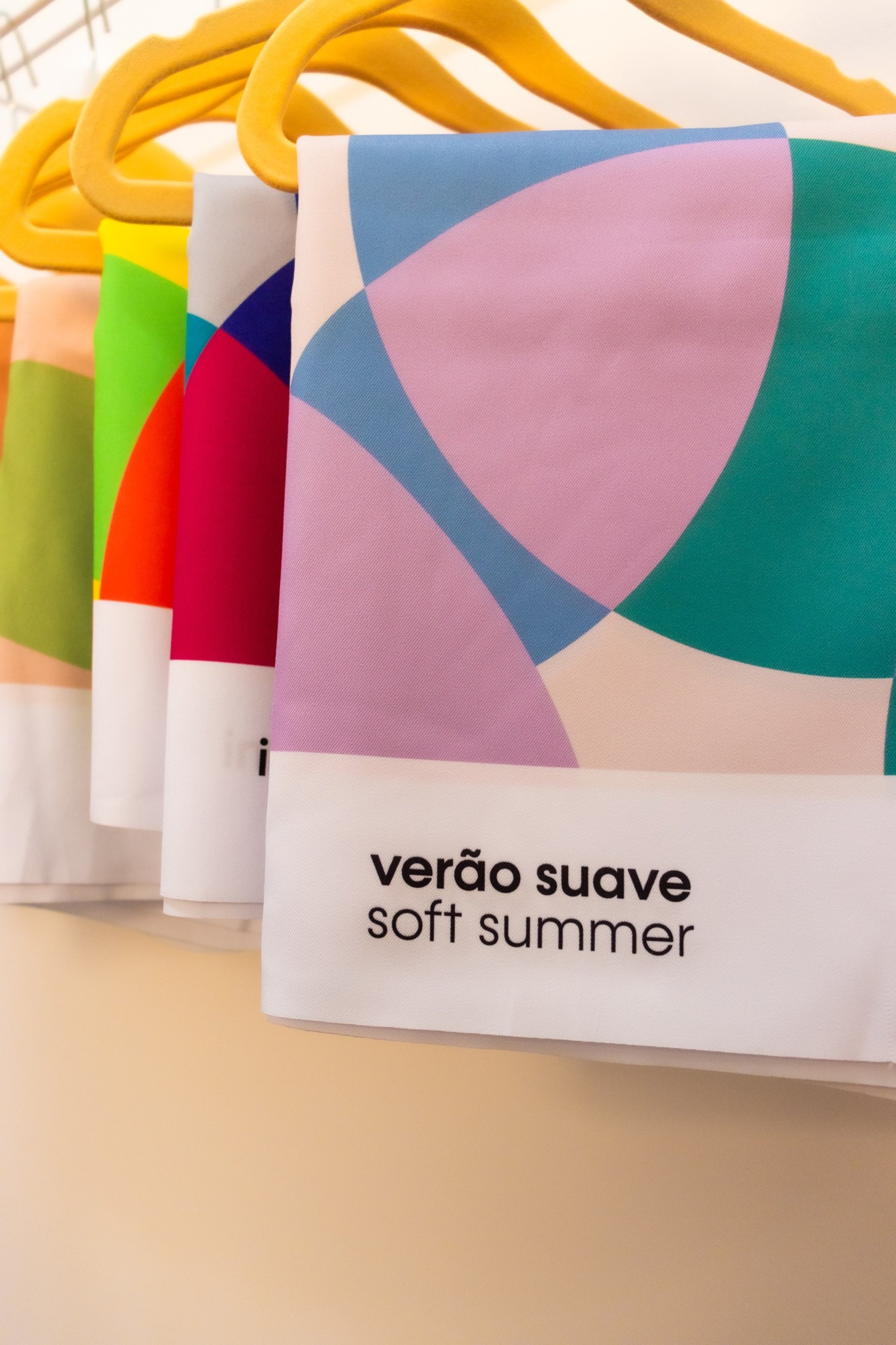 black and brown leather padded tub sofa