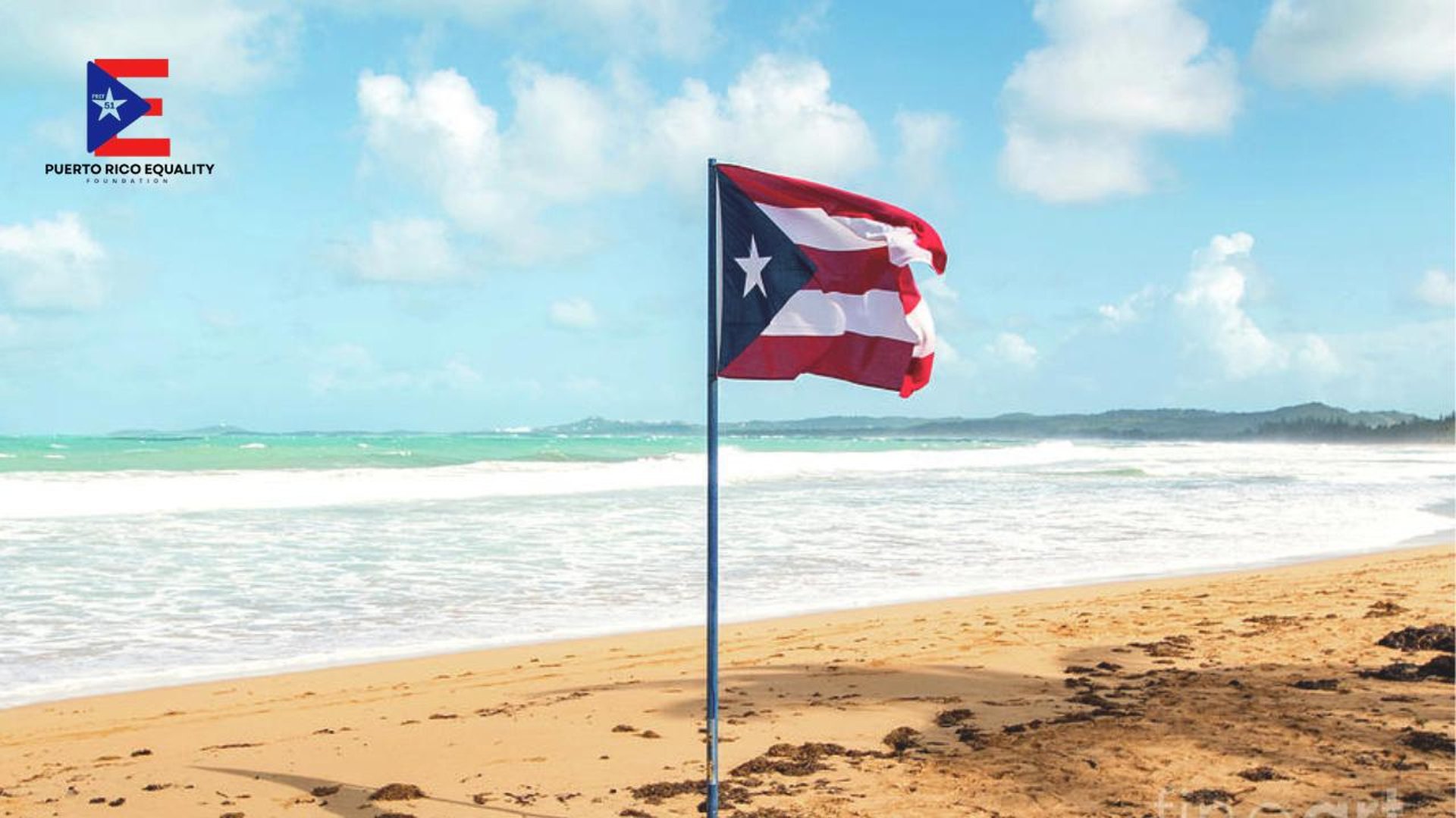 gray computer monitor