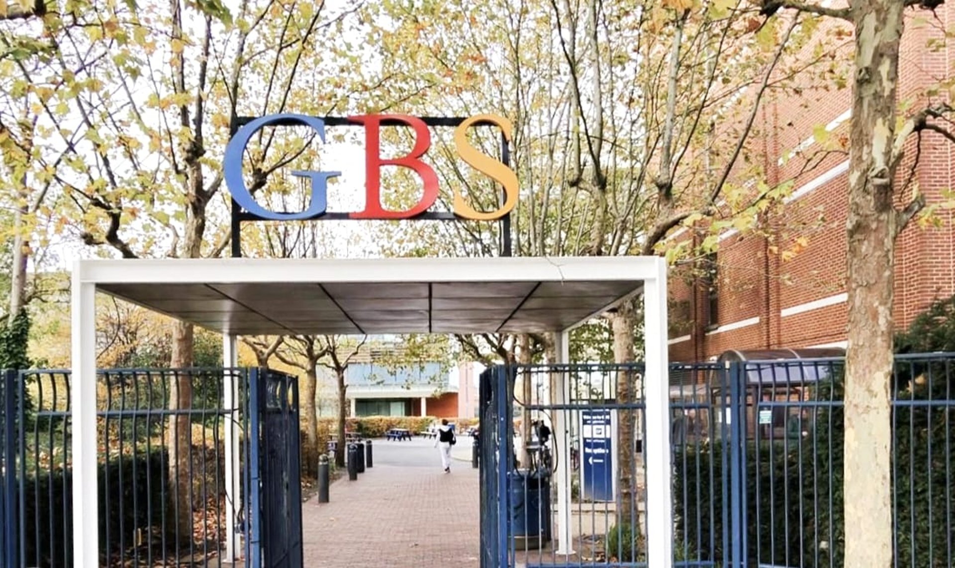 black and brown leather padded tub sofa