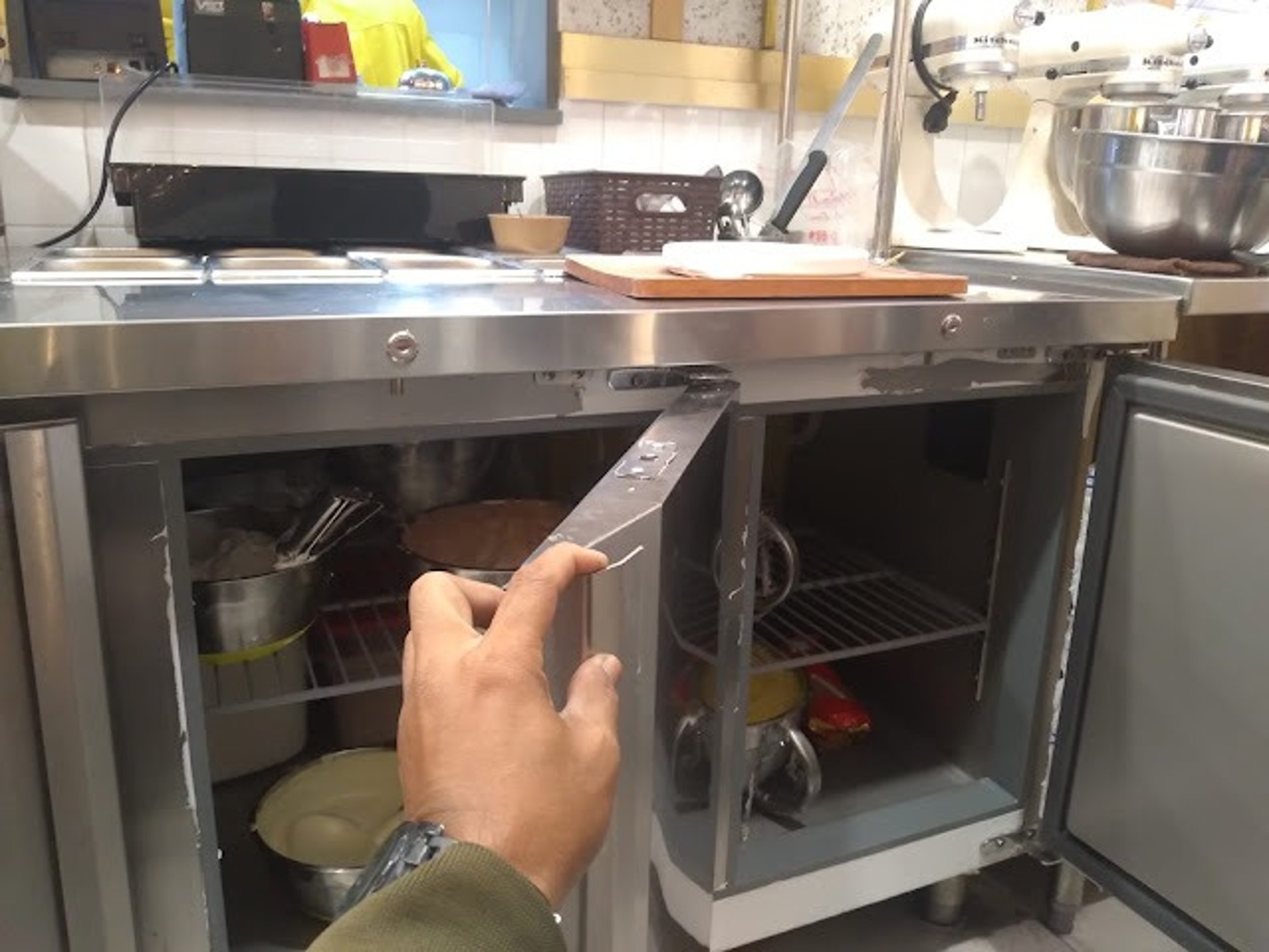 black and brown leather padded tub sofa