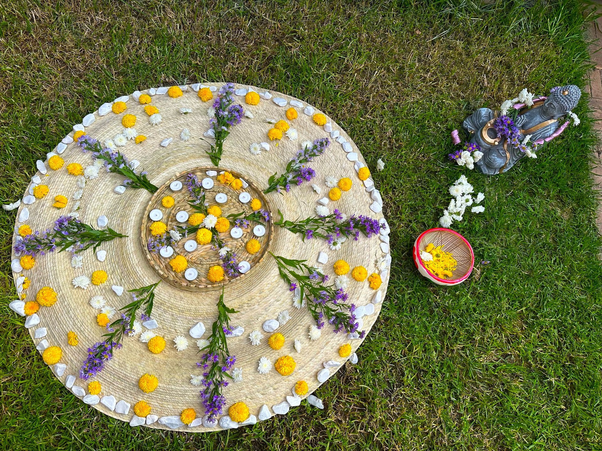 black and brown leather padded tub sofa