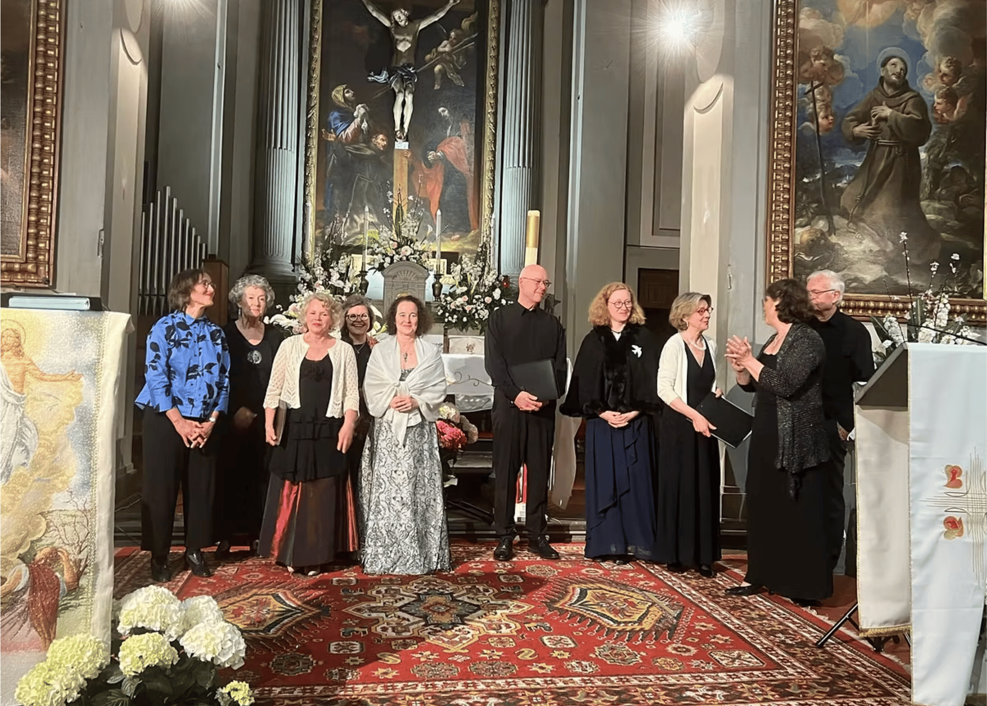 black and white bed linen