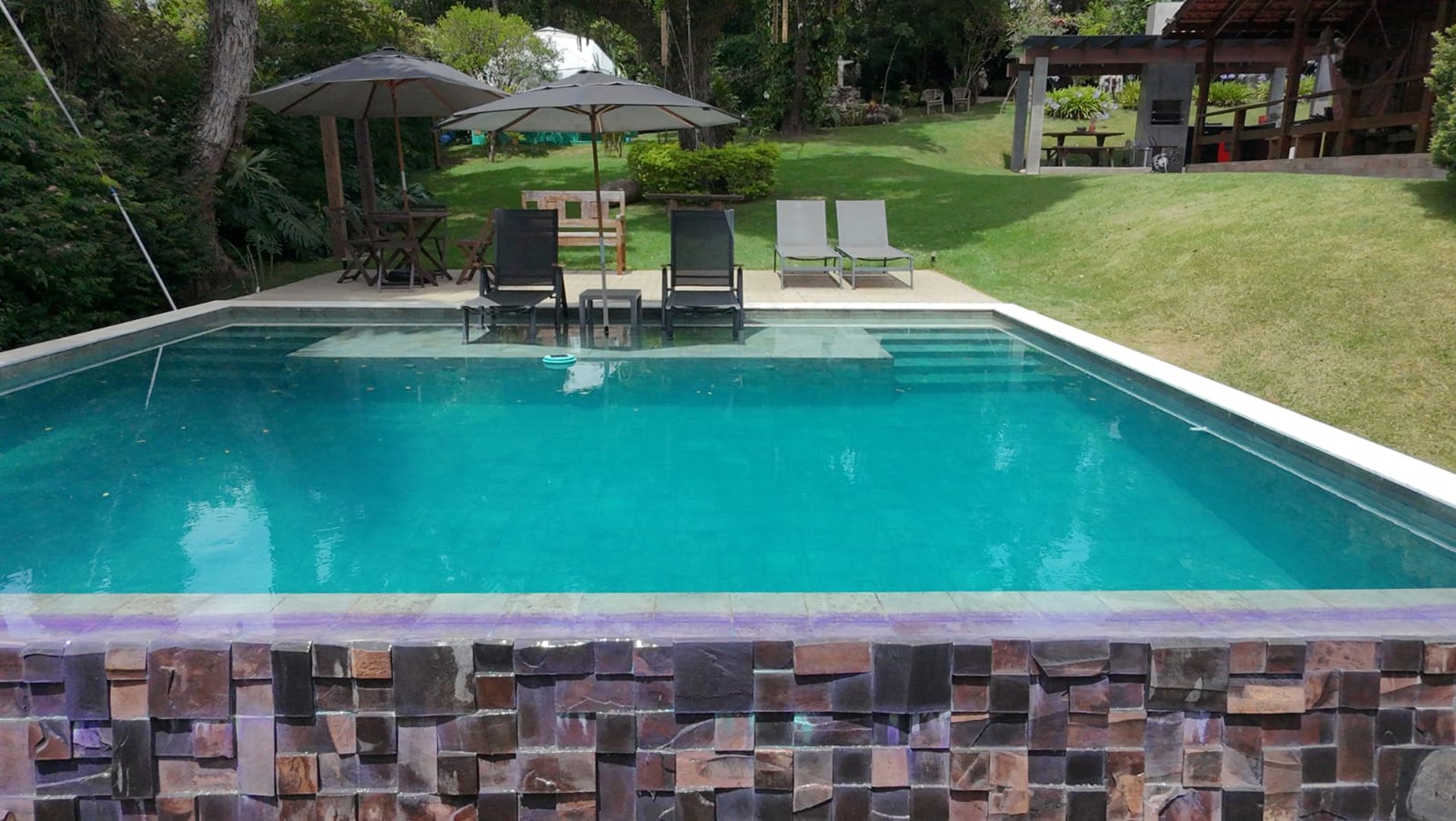 black and brown leather padded tub sofa