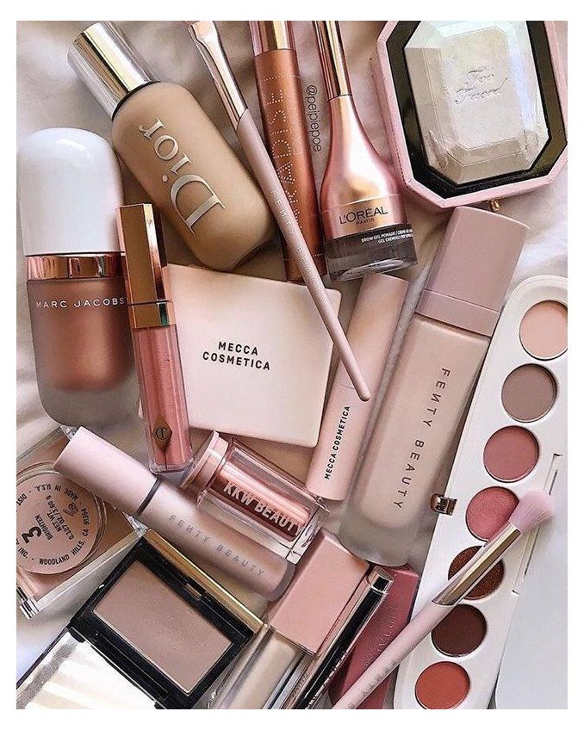 an abstract photo of a curved building with a blue sky in the background