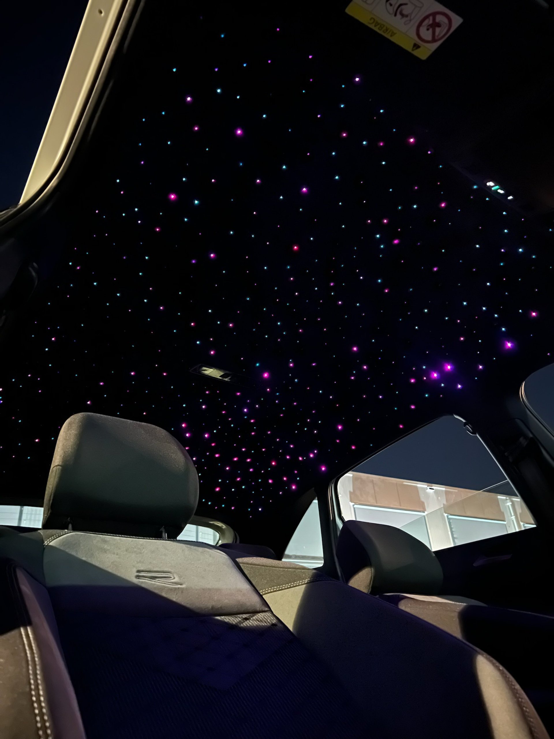 gray computer monitor