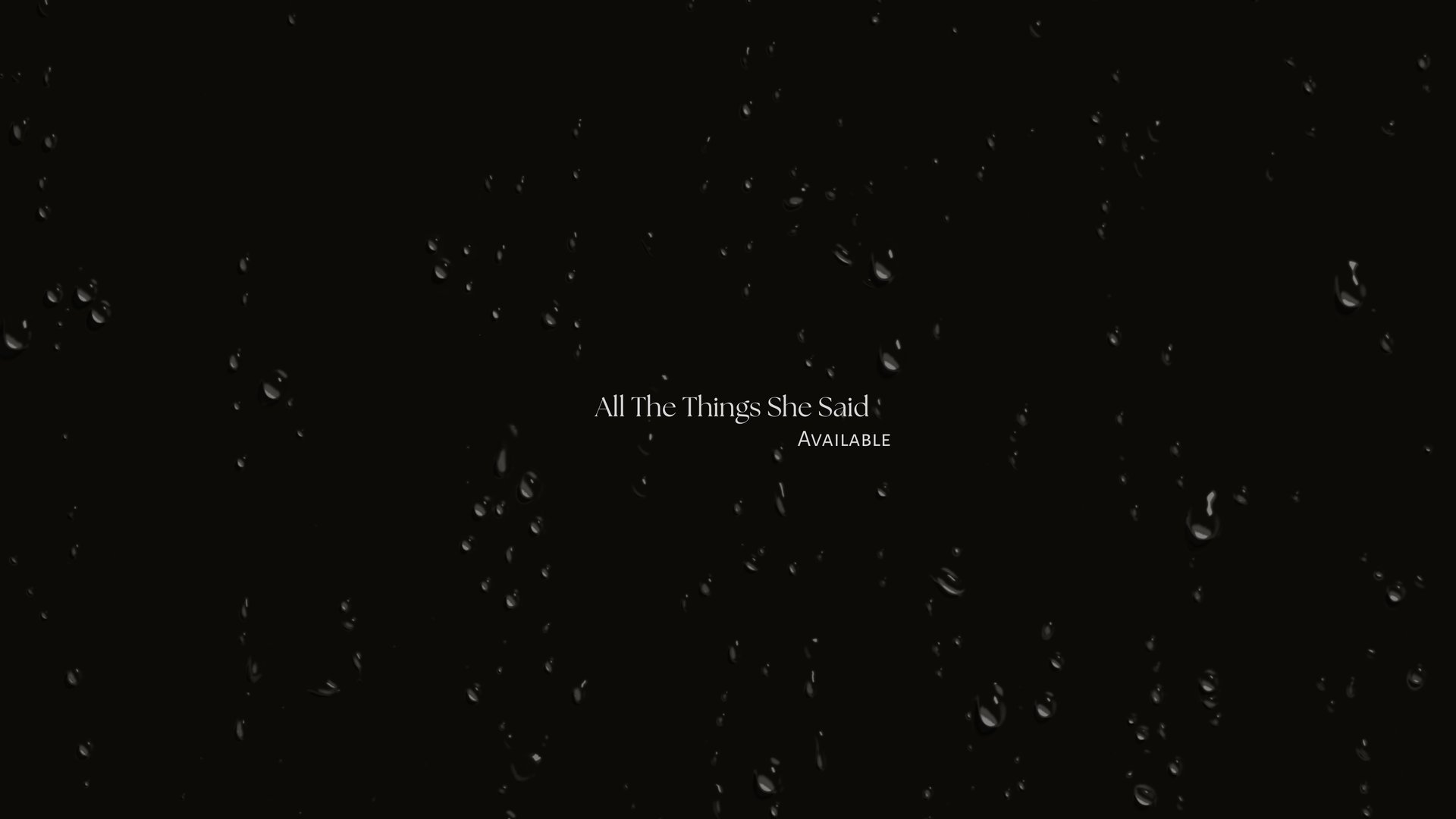 shallow focus of white dandelion