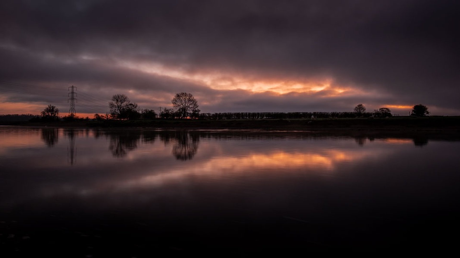 Misty Sunrise Landscape in Woodborough Nottingham