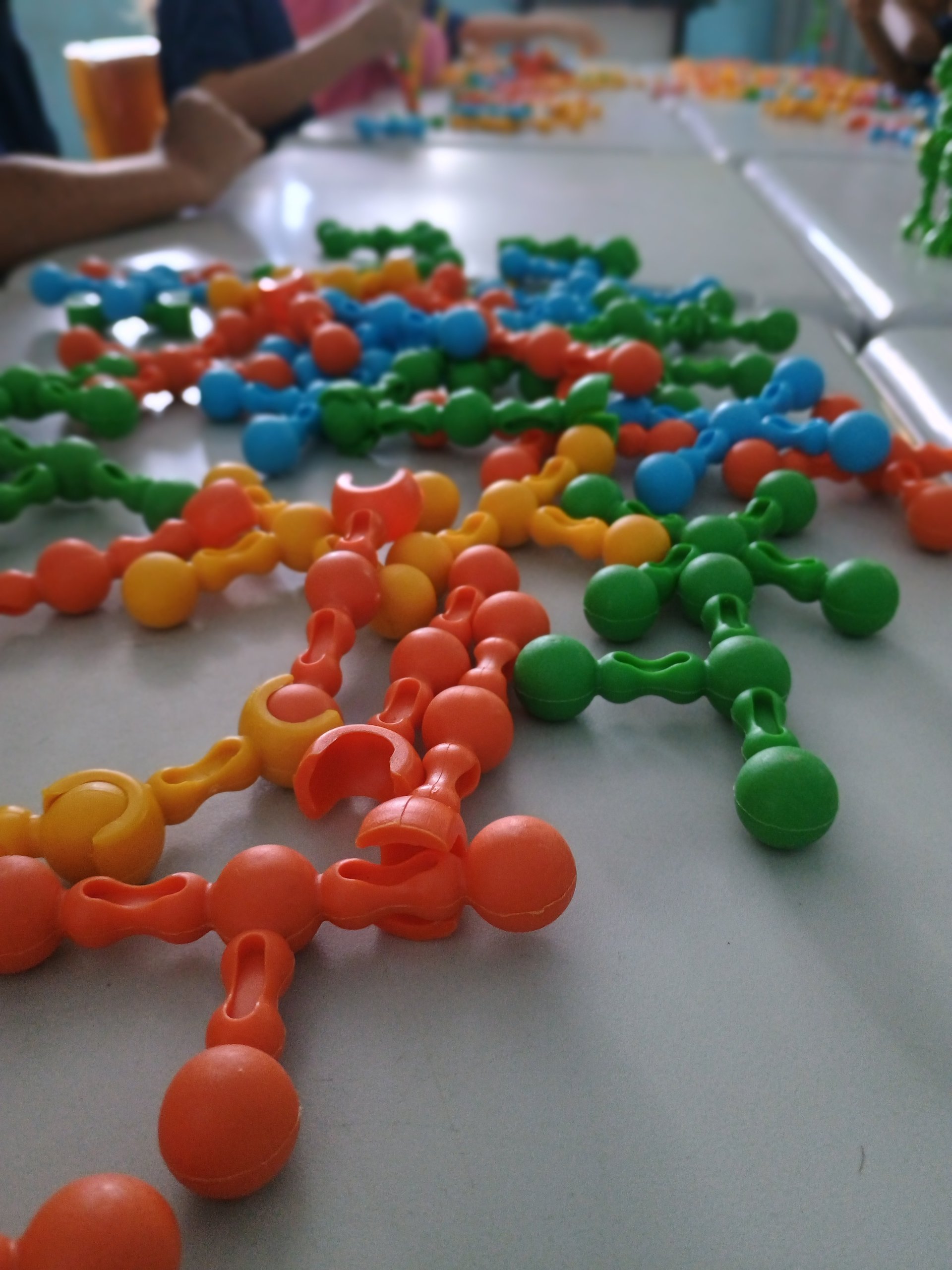 black and white bed linen