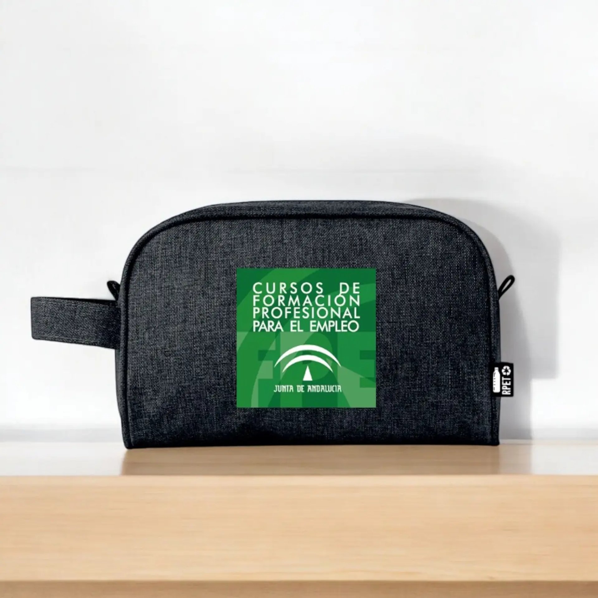 Neceser gris con logotipo de Cursos de Formación Profesional para el Empleo – Junta de Andalucía