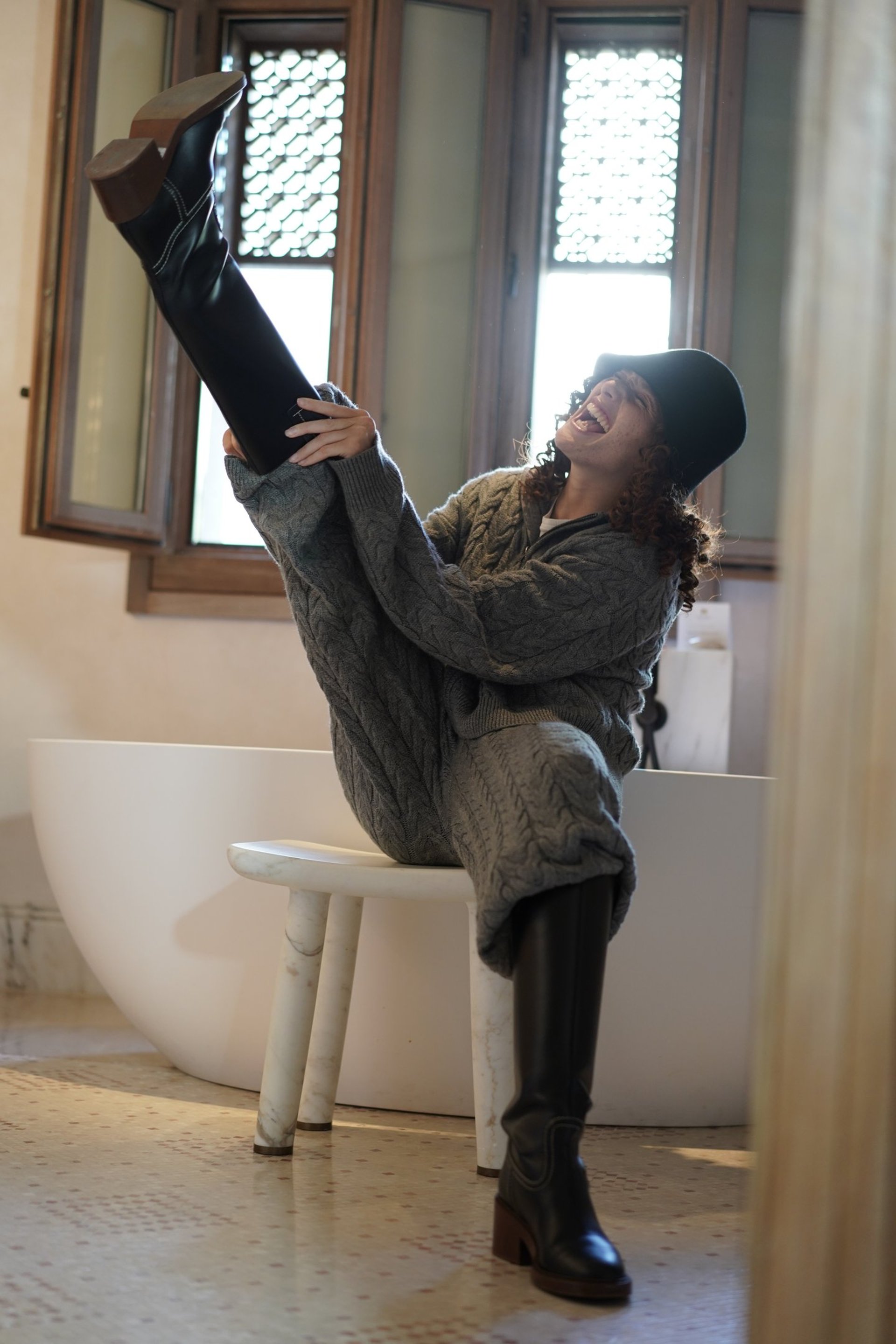 black and white bed linen