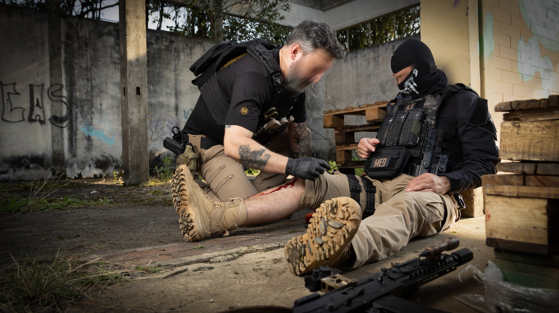 an abstract photo of a curved building with a blue sky in the background