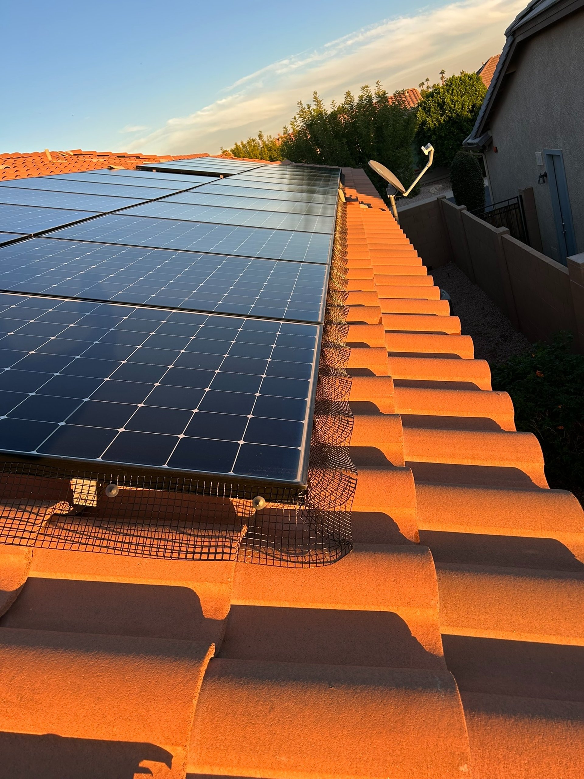 black and brown leather padded tub sofa