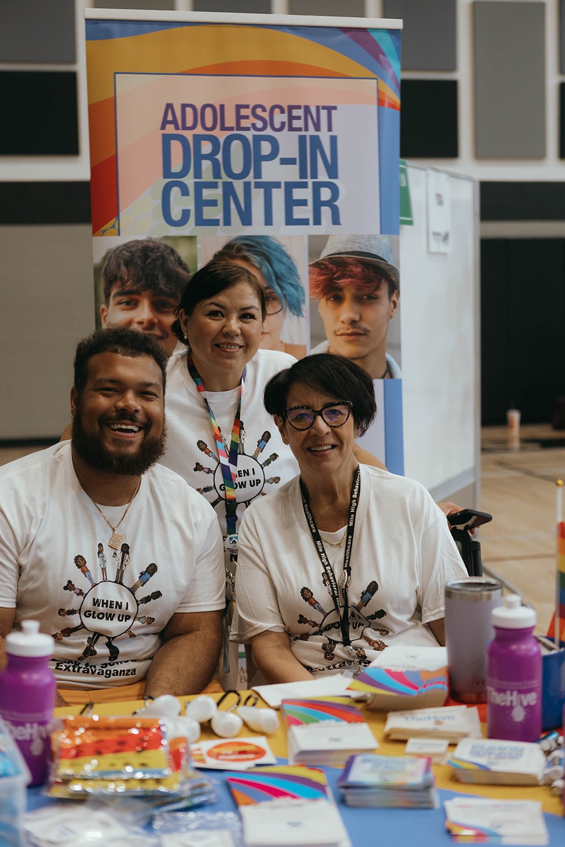 an abstract photo of a curved building with a blue sky in the background
