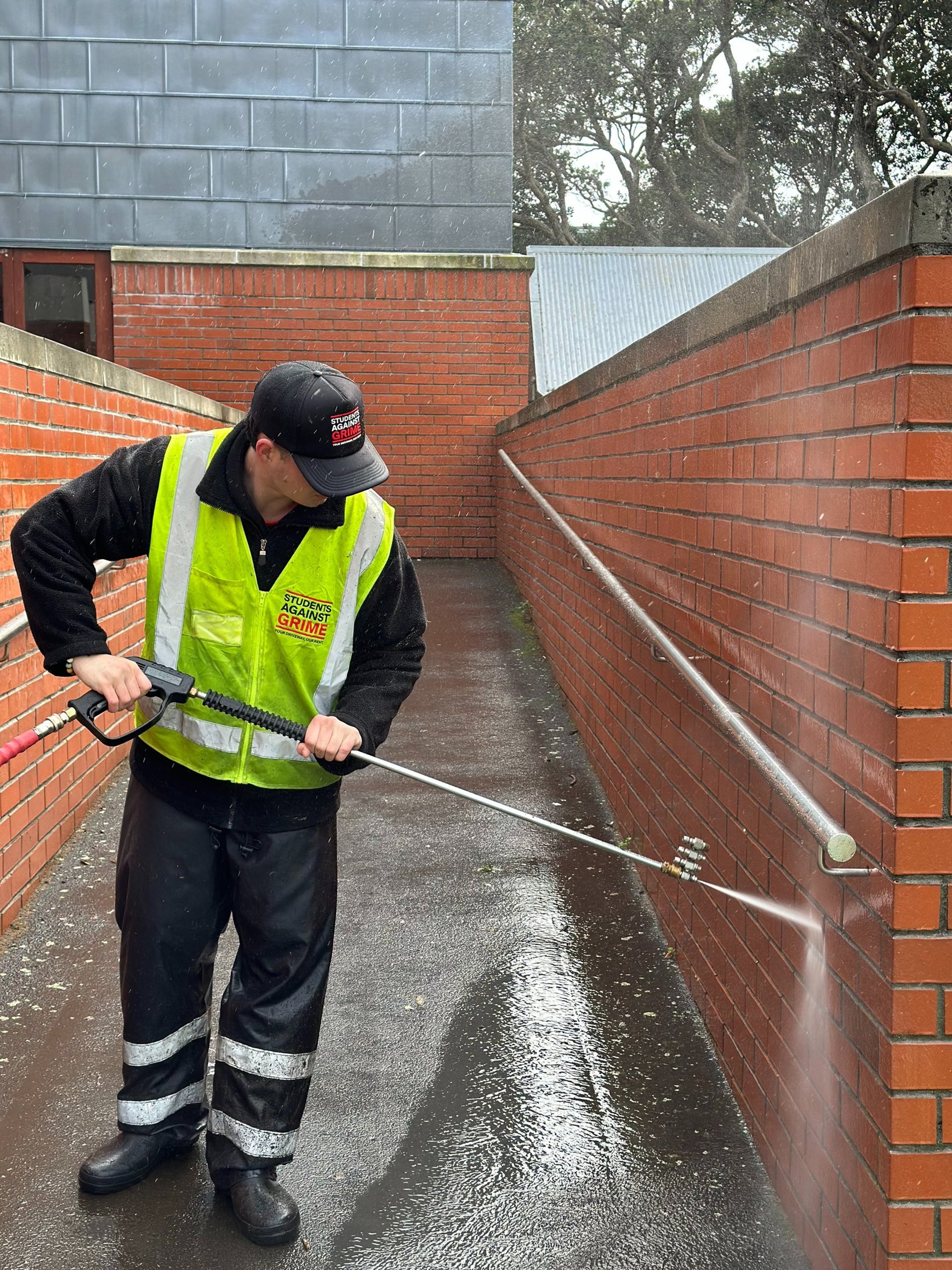an abstract photo of a curved building with a blue sky in the background